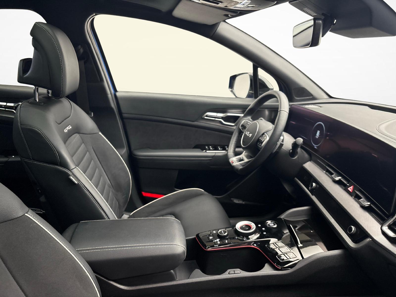 KIA Sportage 1.6 T-GDi PHEV GT-Line-image-9