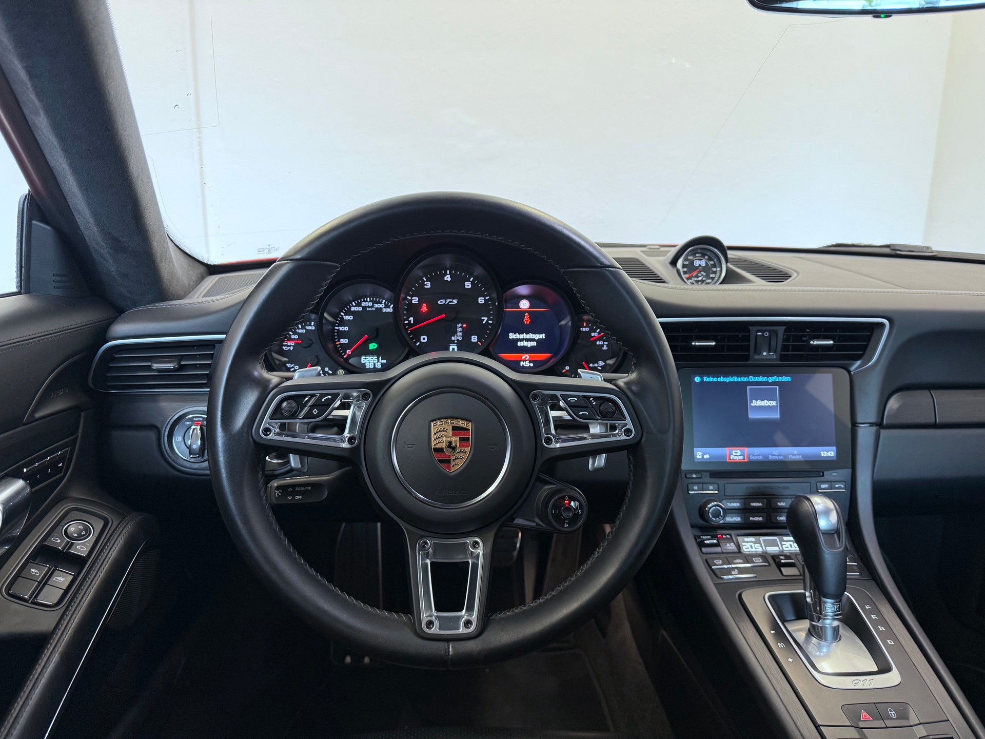 PORSCHE 911 Carrera 4 GTS PDK 991.2 "Tiefflieger"-image-14