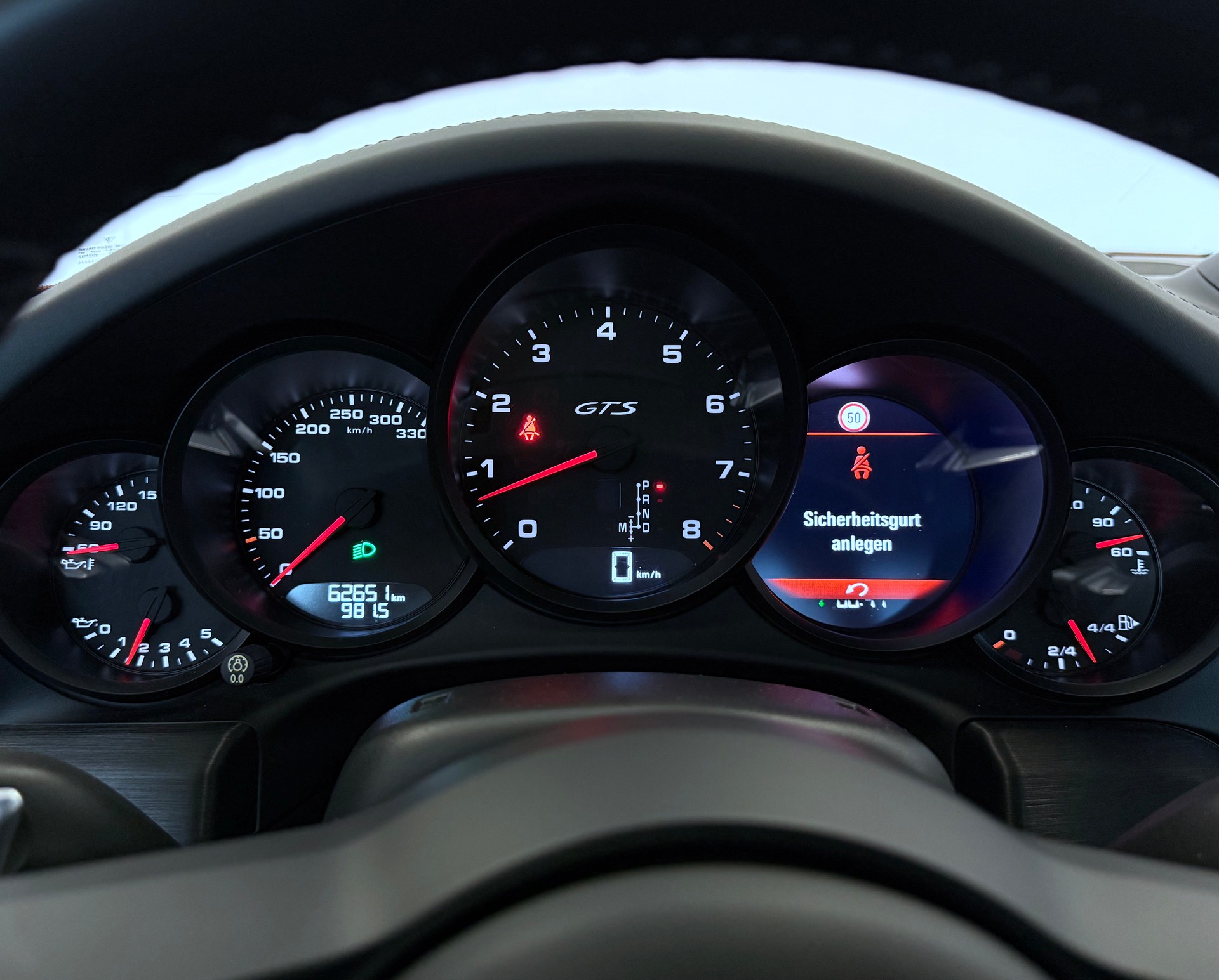 PORSCHE 911 Carrera 4 GTS PDK 991.2 "Tiefflieger"-image-23