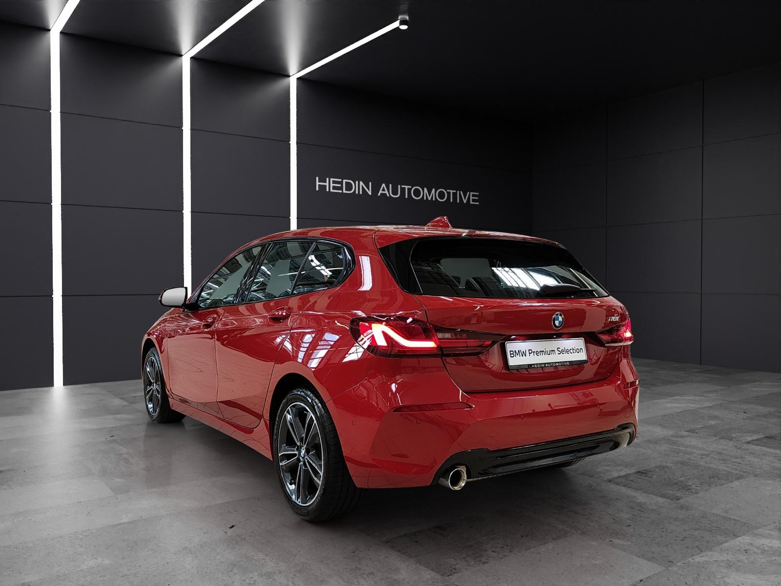 BMW 118i-image-3