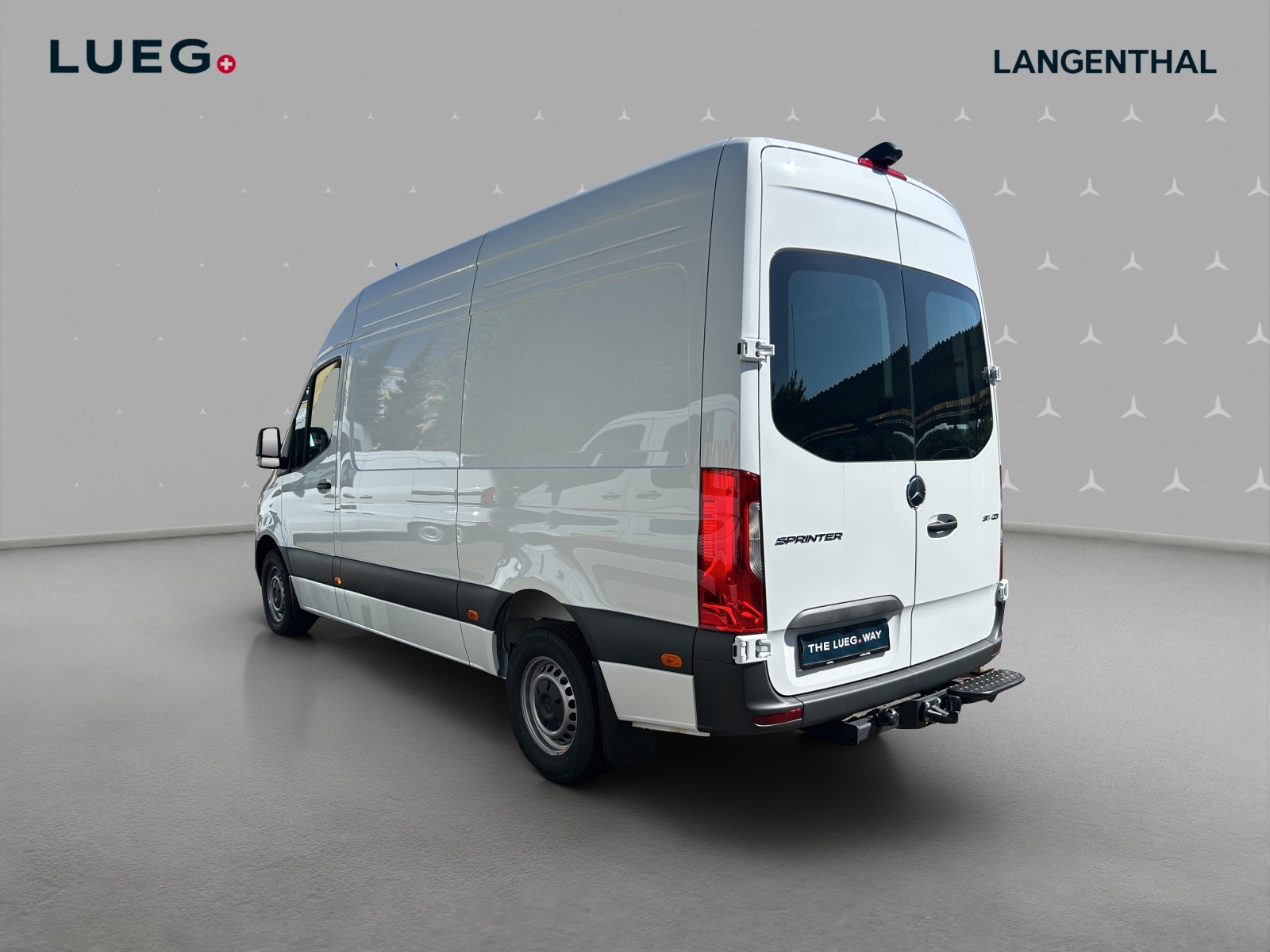 MERCEDES-BENZ Sprinter 317 CDI Standard 9G-TRONIC-image-1