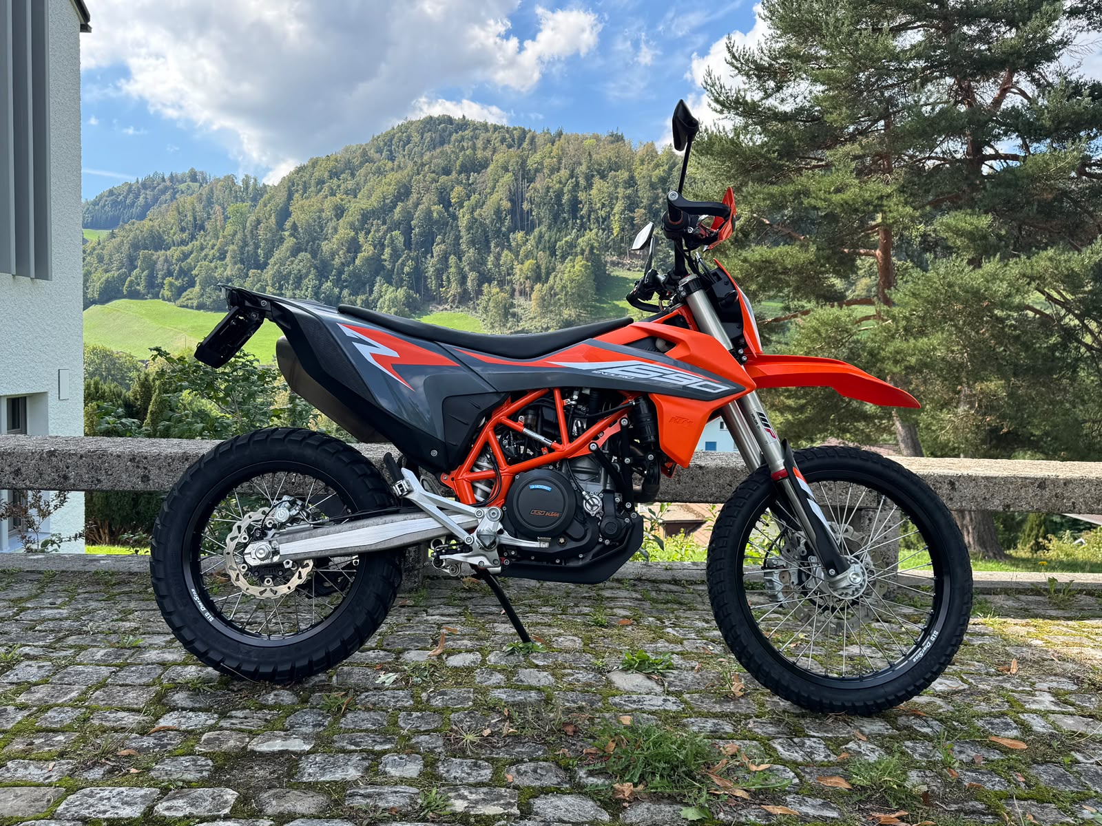 KTM 690 SMC R