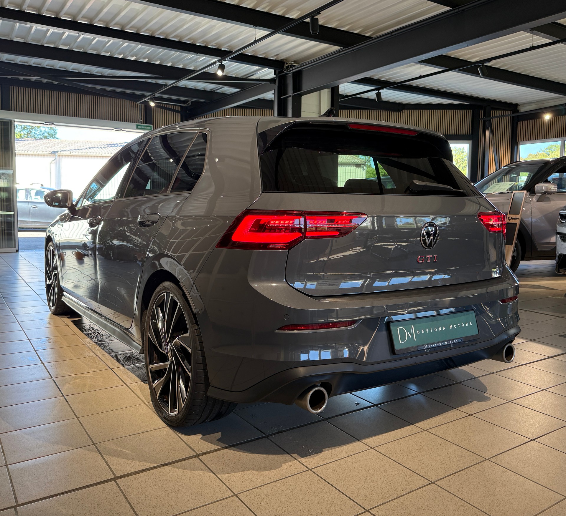 VW Golf 2.0 TSI GTI DSG-image-5