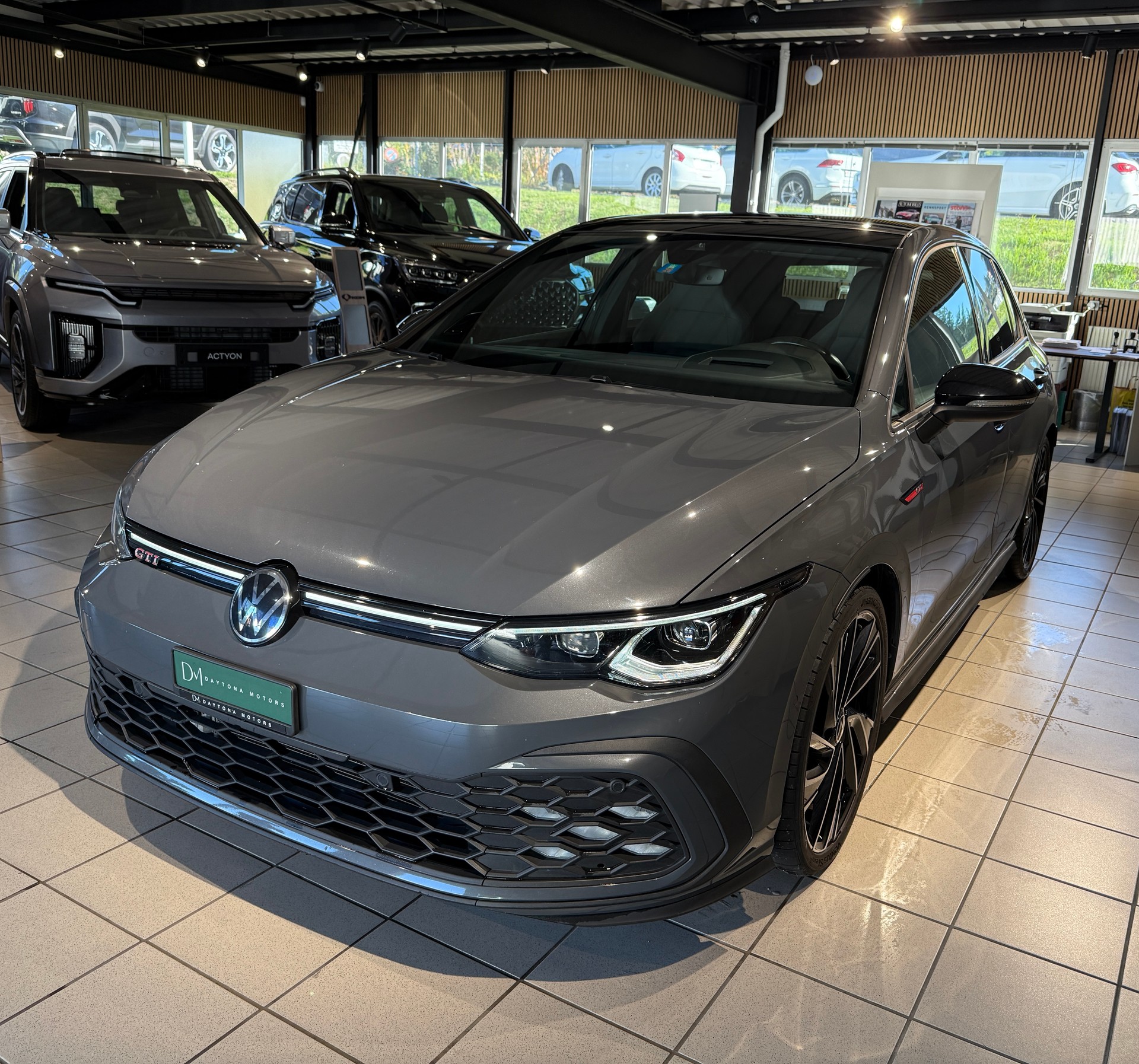 VW Golf 2.0 TSI GTI DSG-image-0