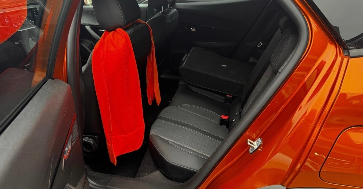 PEUGEOT 2008 e Allure-image-10
