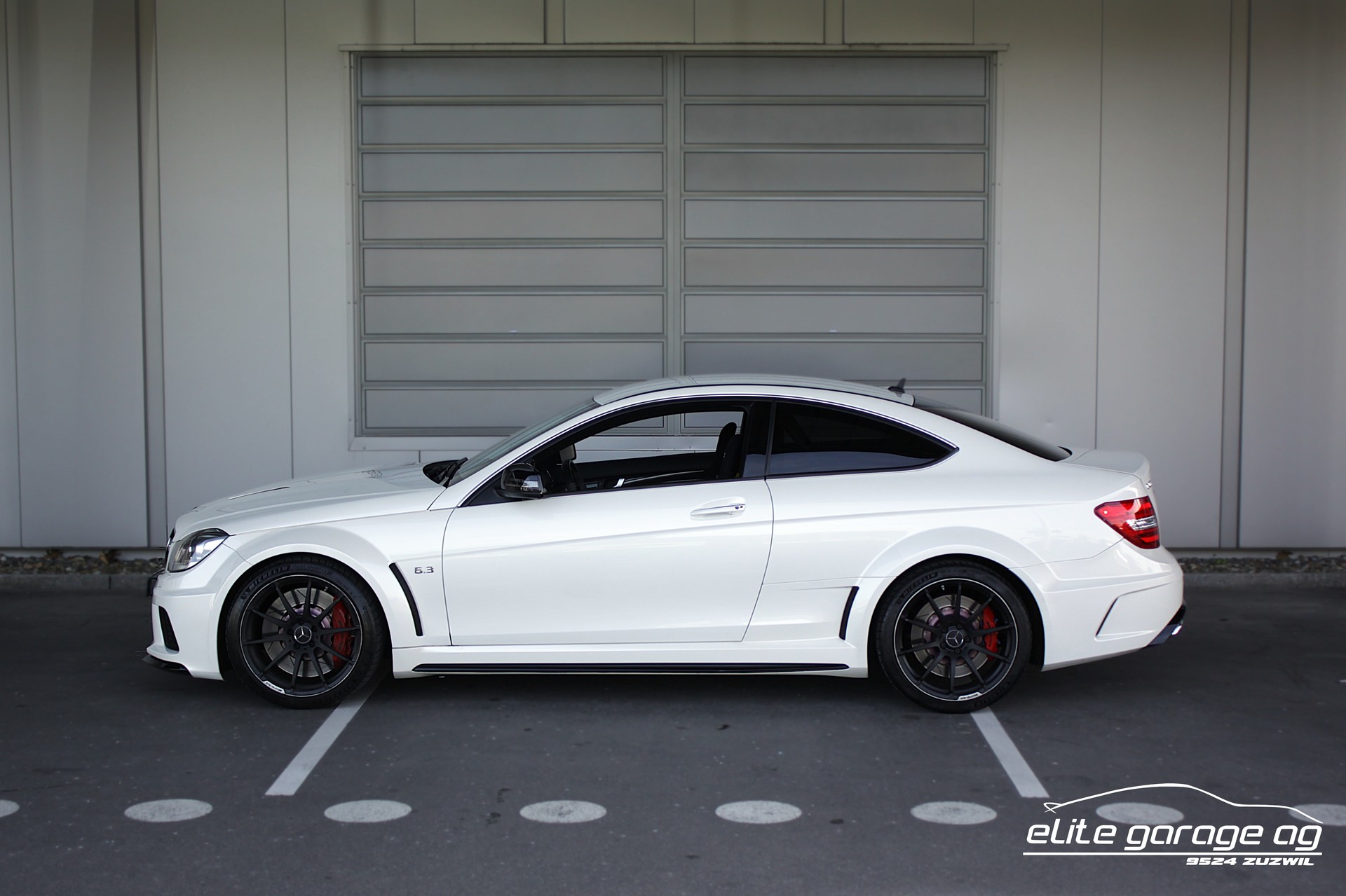 MERCEDES-BENZ C 63 Coupé AMG Black Series-image-1