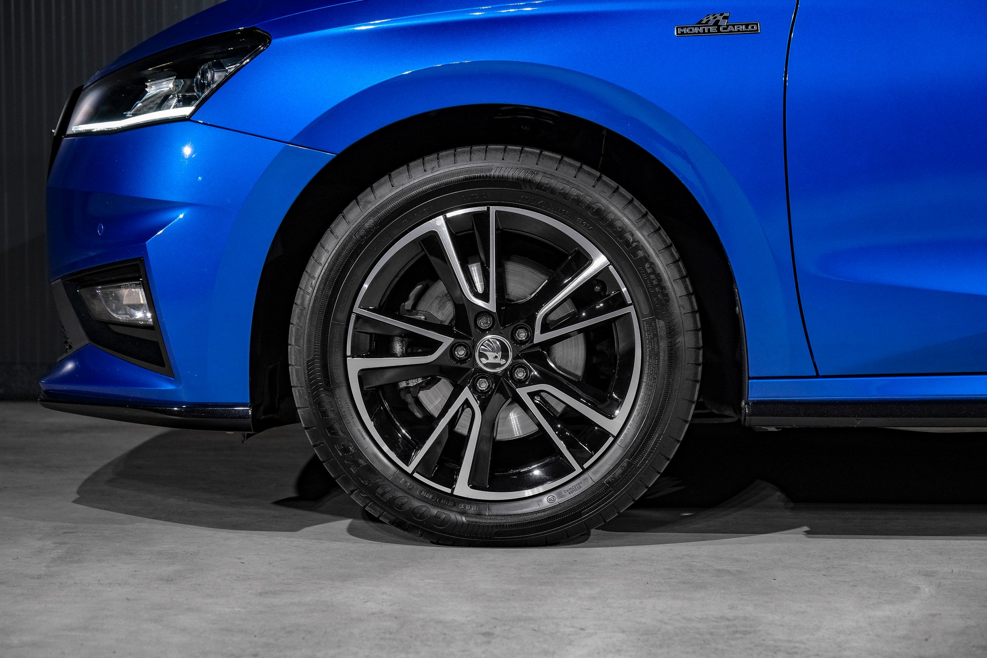 SKODA Fabia 1.0 TSI Monte Carlo DSG-image-23