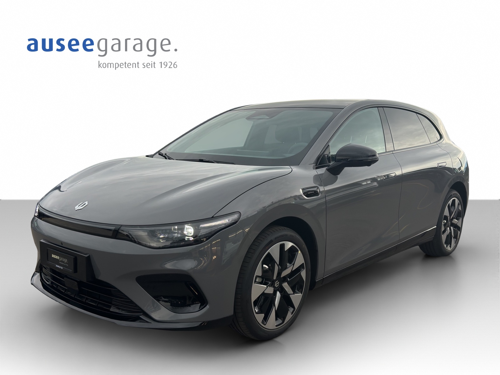 LEAPMOTOR B05 EV-image-0