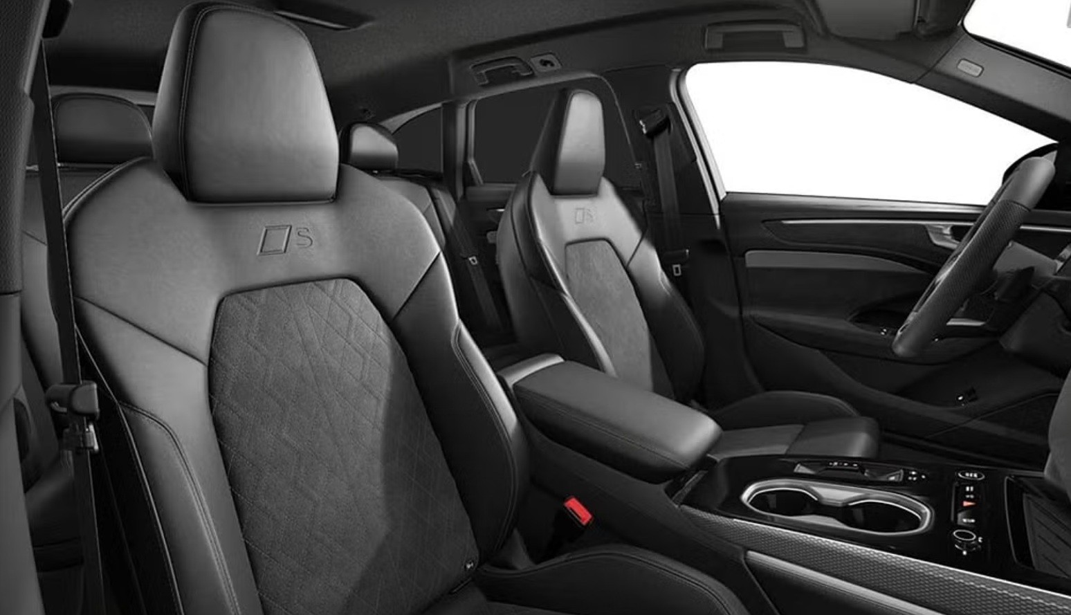 AUDI A6 Avant e-hybrid quattro 220 kW S tronic-image-2