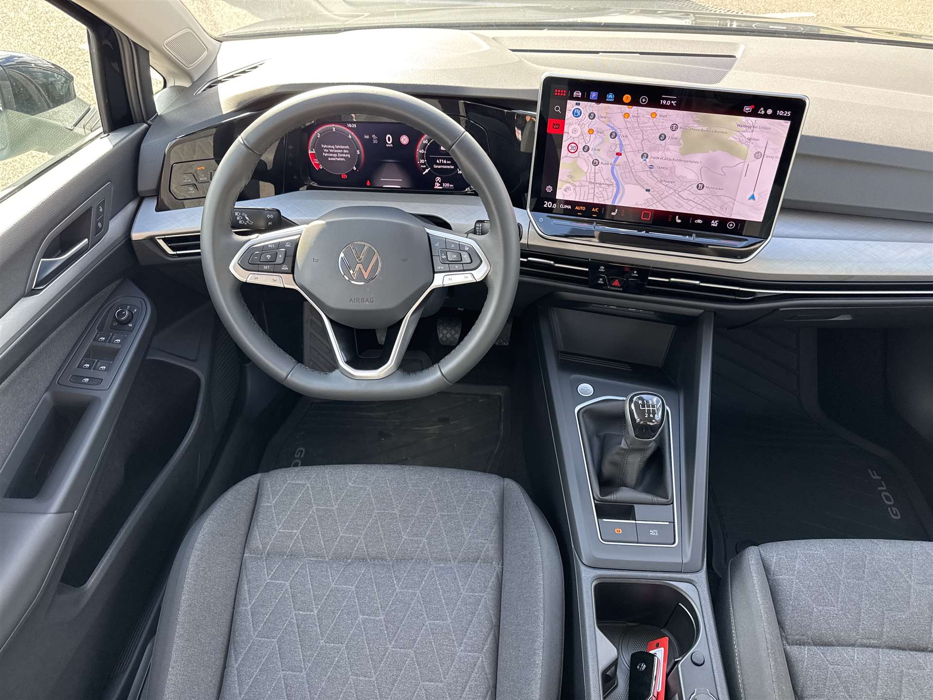VW Golf Variant 2.0 TDi Life Top-Preis-image-6