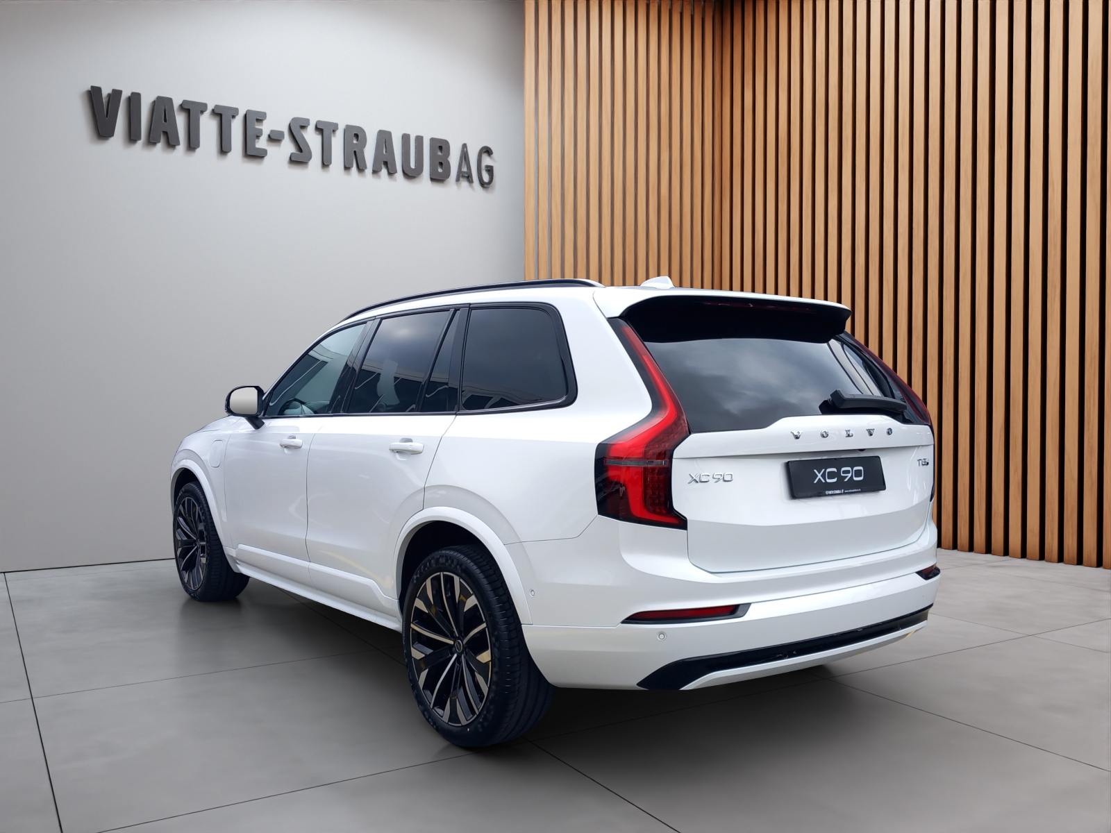 VOLVO XC90 2.0 T8 TE Ultra Dark eAWD-image-2