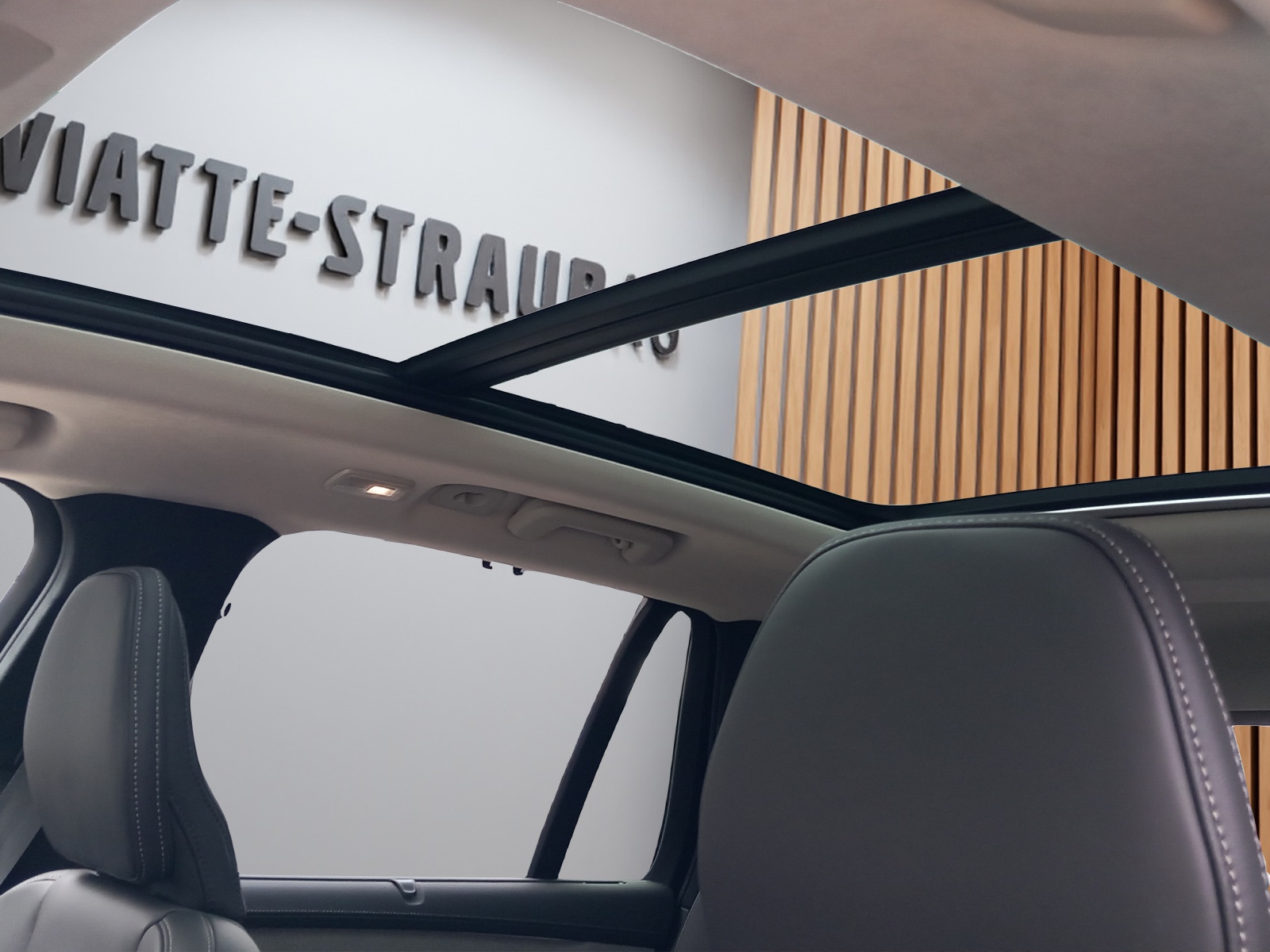 VOLVO XC90 2.0 T8 TE Ultra Dark eAWD-image-16