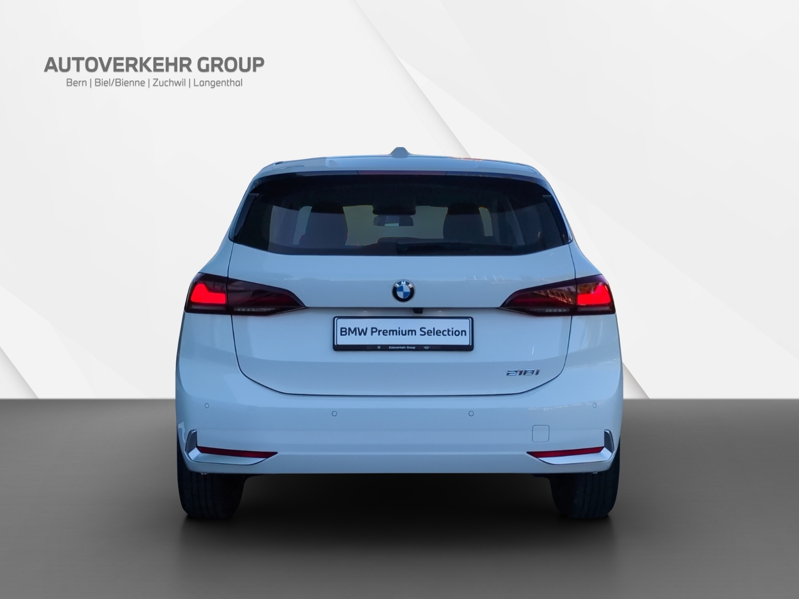 BMW 218i Active Tourer-image-4