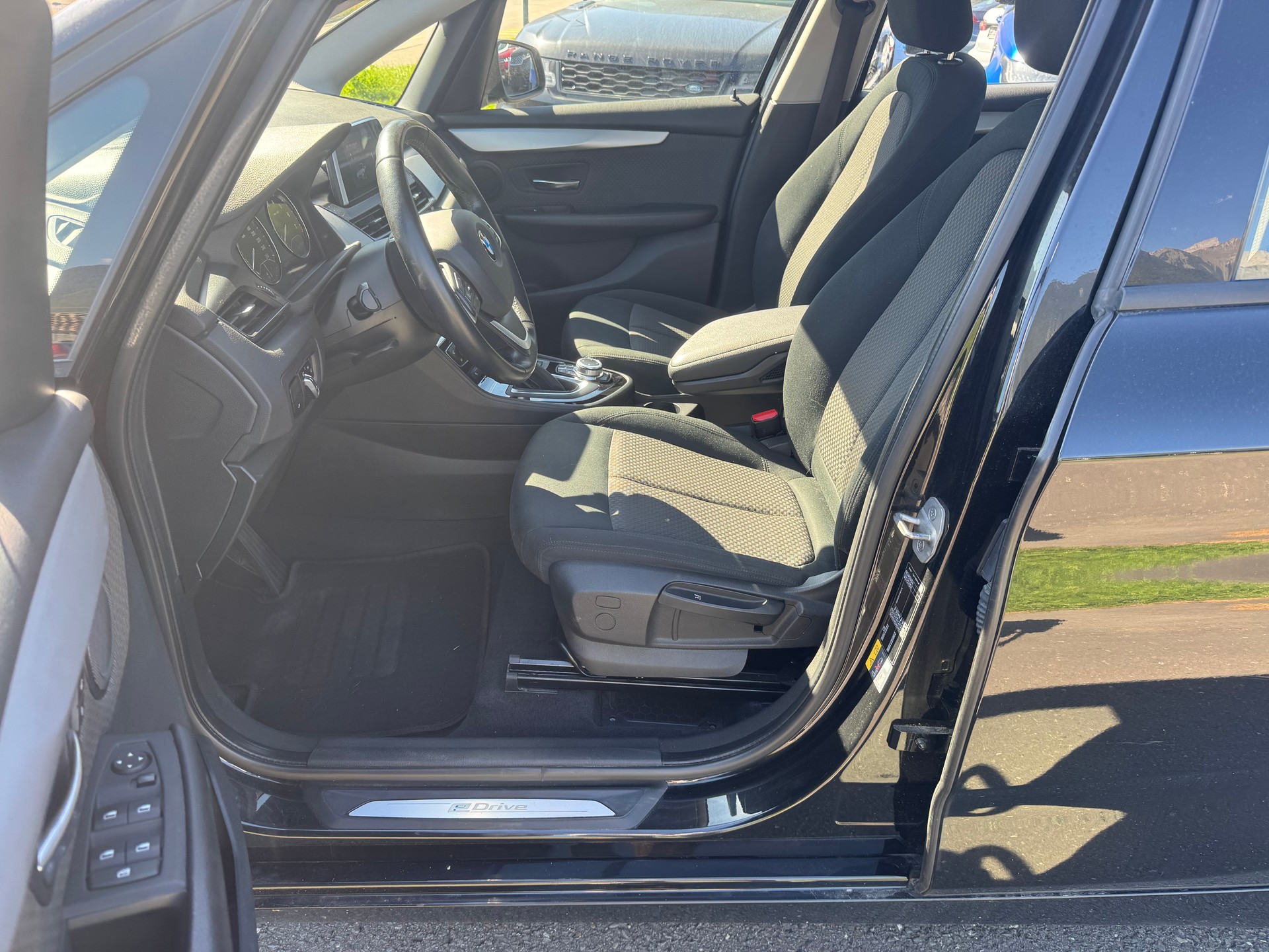 BMW 225xe iPerformance Active Tourer Steptronic-image-10