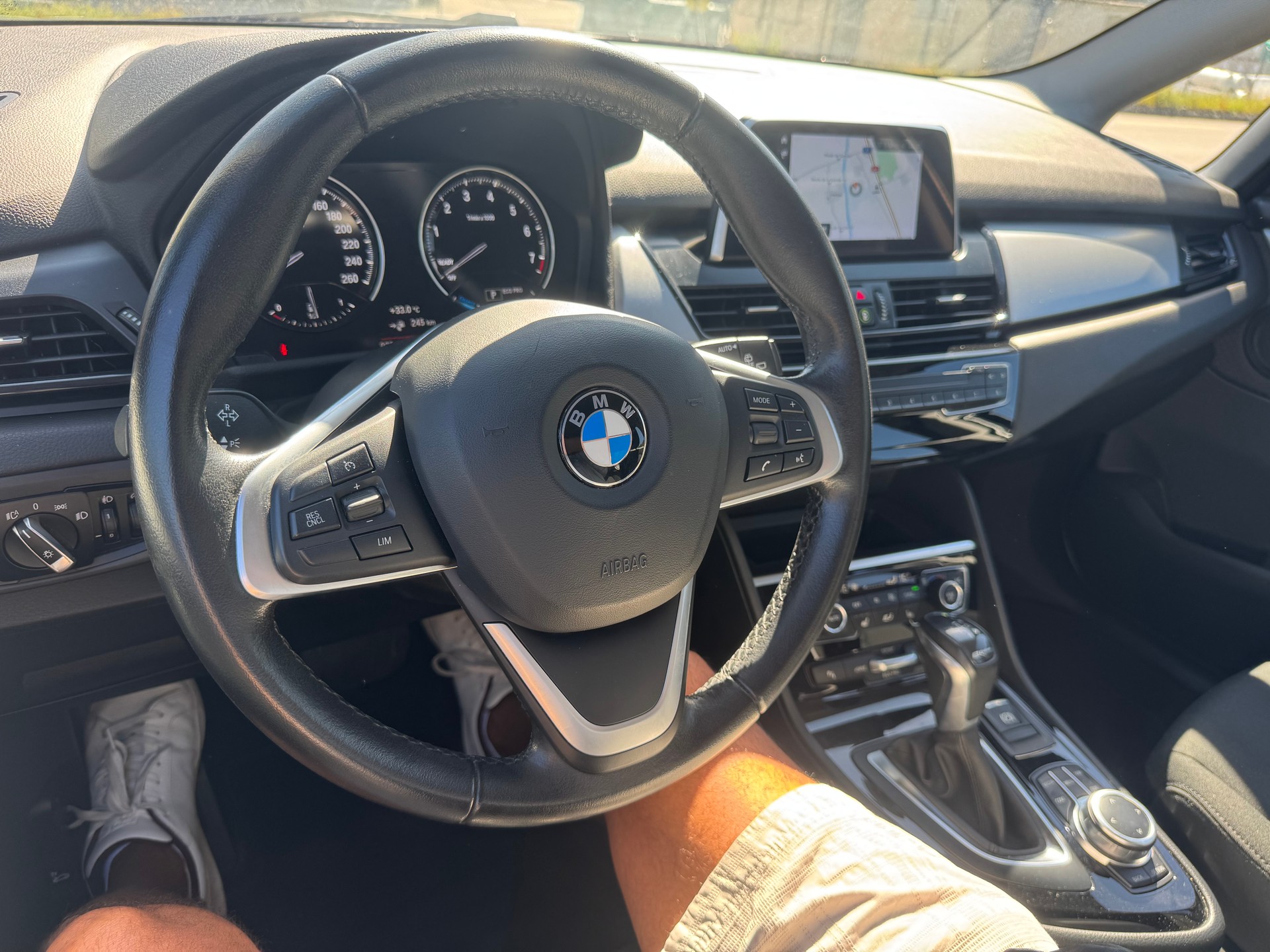 BMW 225xe iPerformance Active Tourer Steptronic-image-23