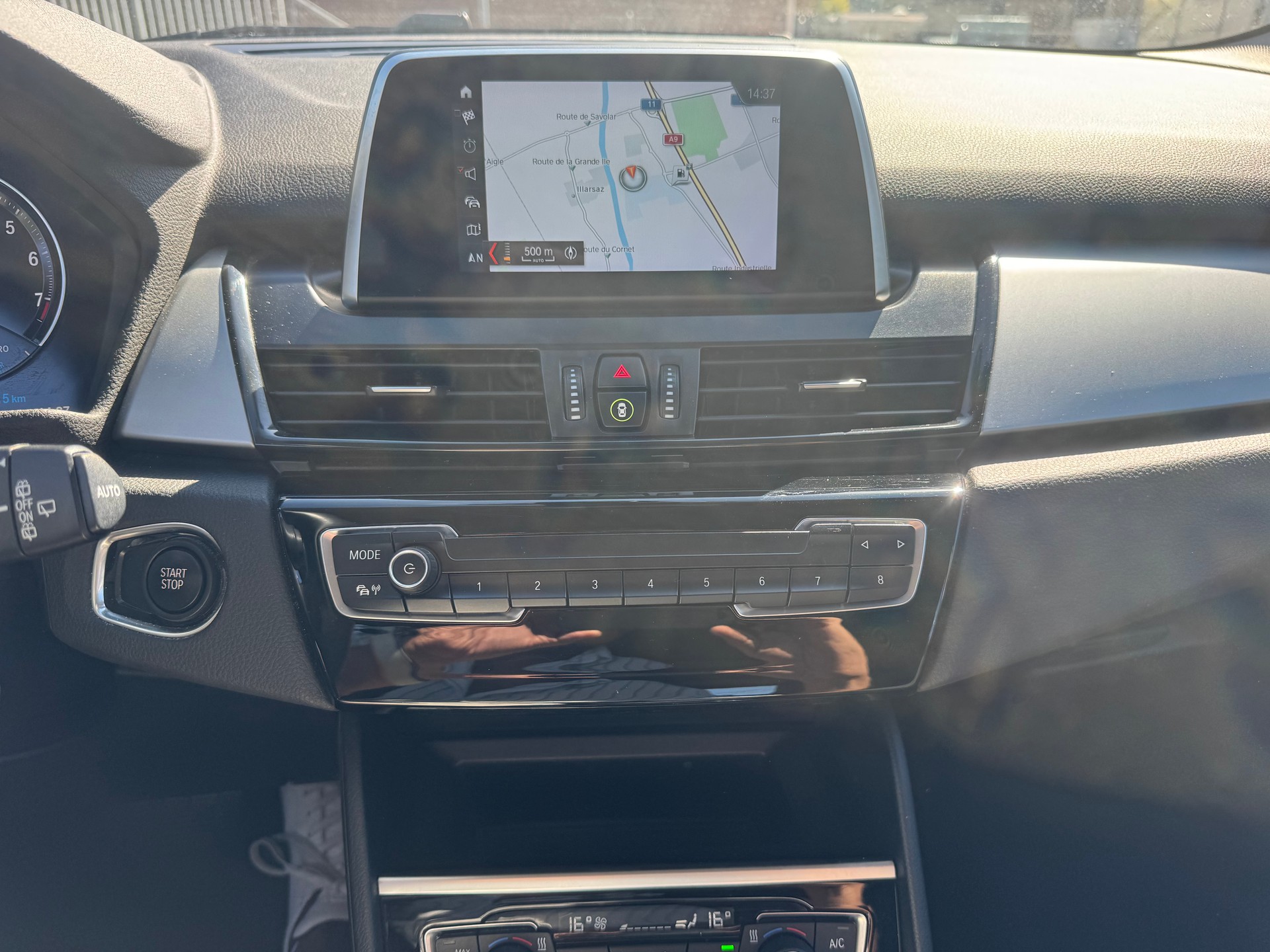 BMW 225xe iPerformance Active Tourer Steptronic-image-21