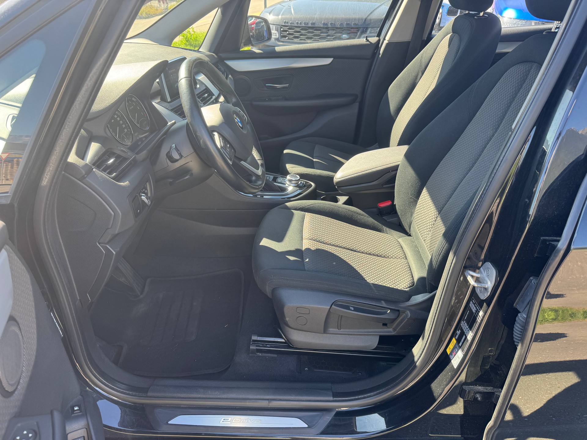 BMW 225xe iPerformance Active Tourer Steptronic-image-11