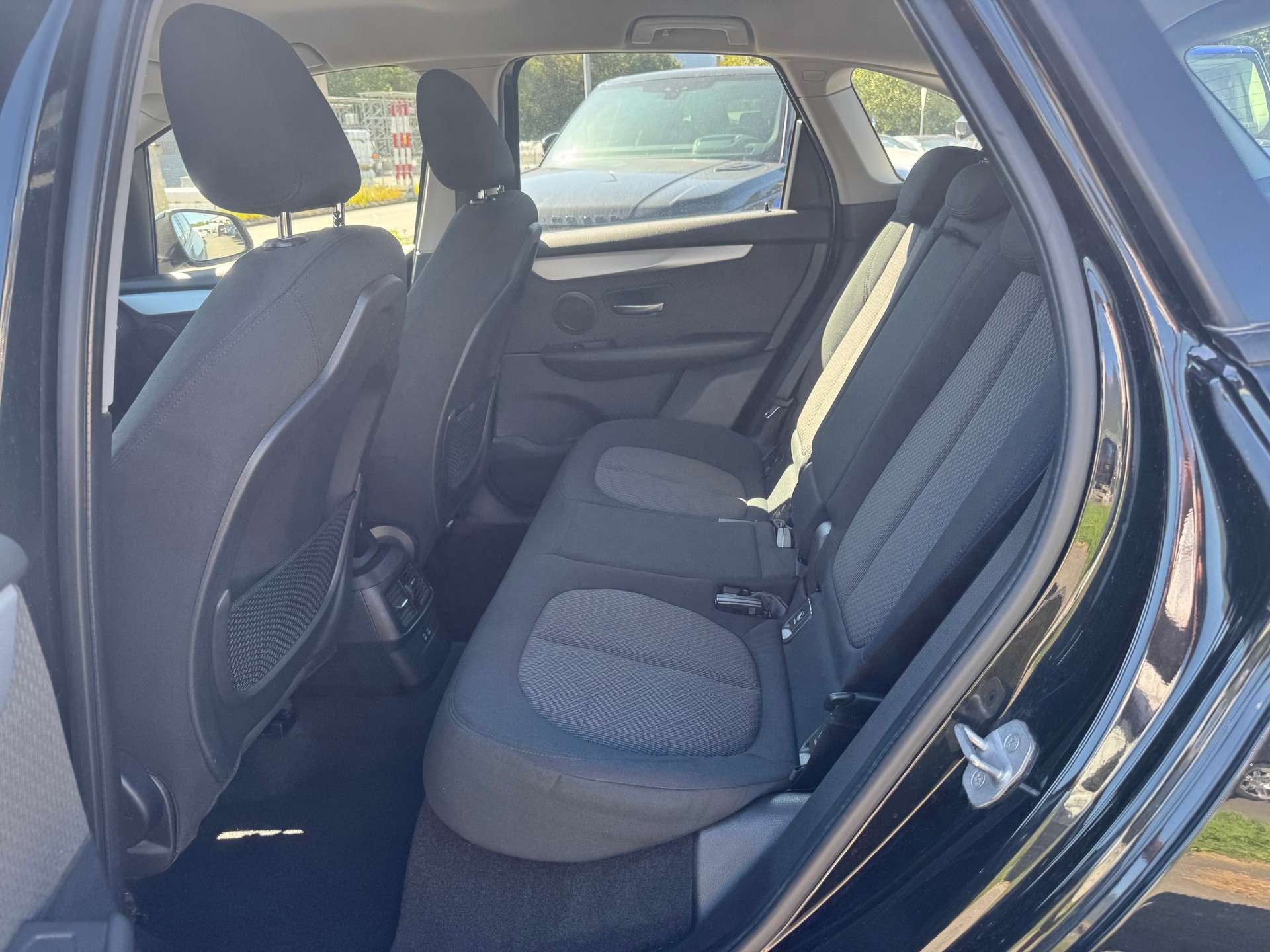 BMW 225xe iPerformance Active Tourer Steptronic-image-9