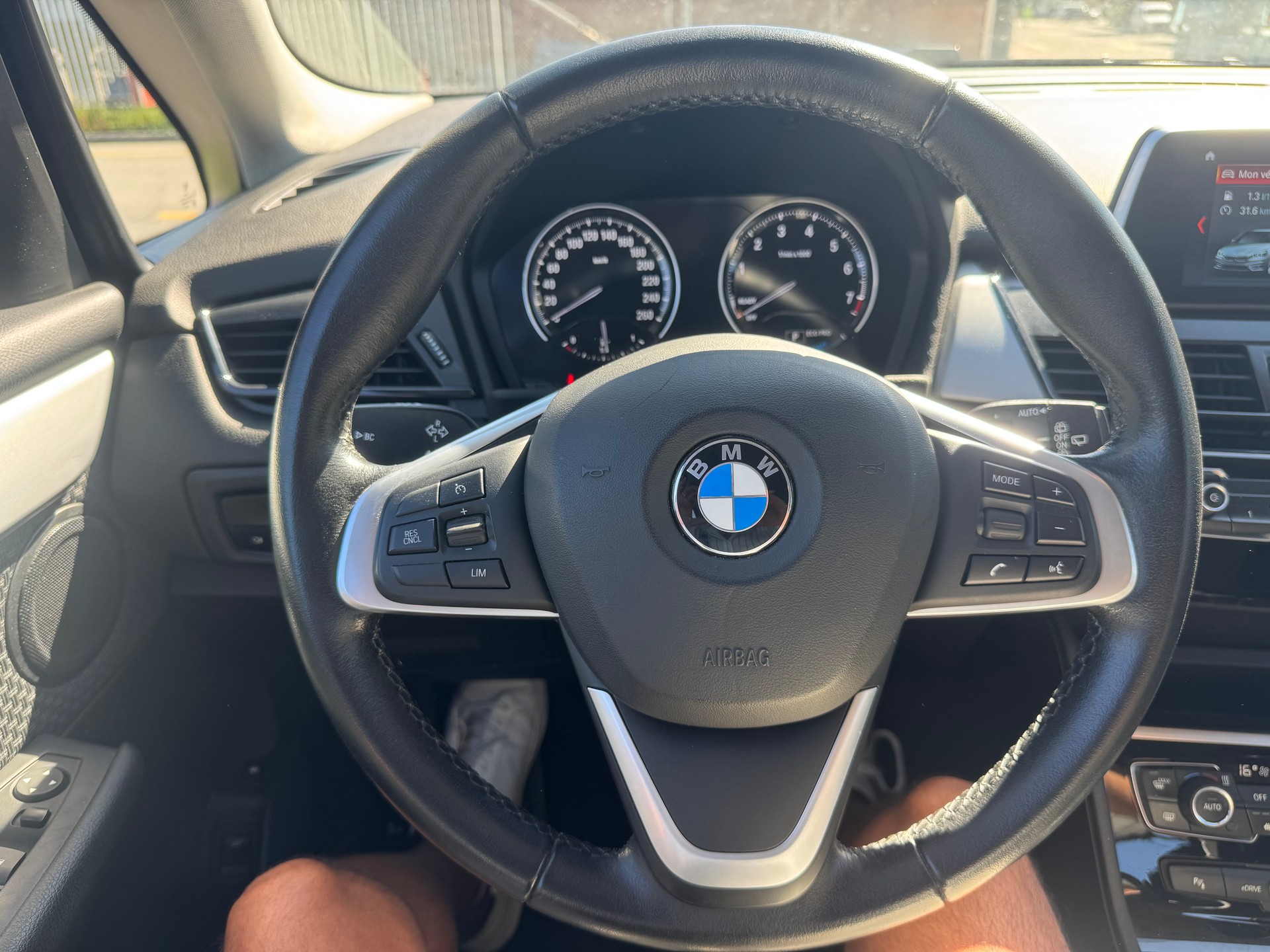 BMW 225xe iPerformance Active Tourer Steptronic-image-19