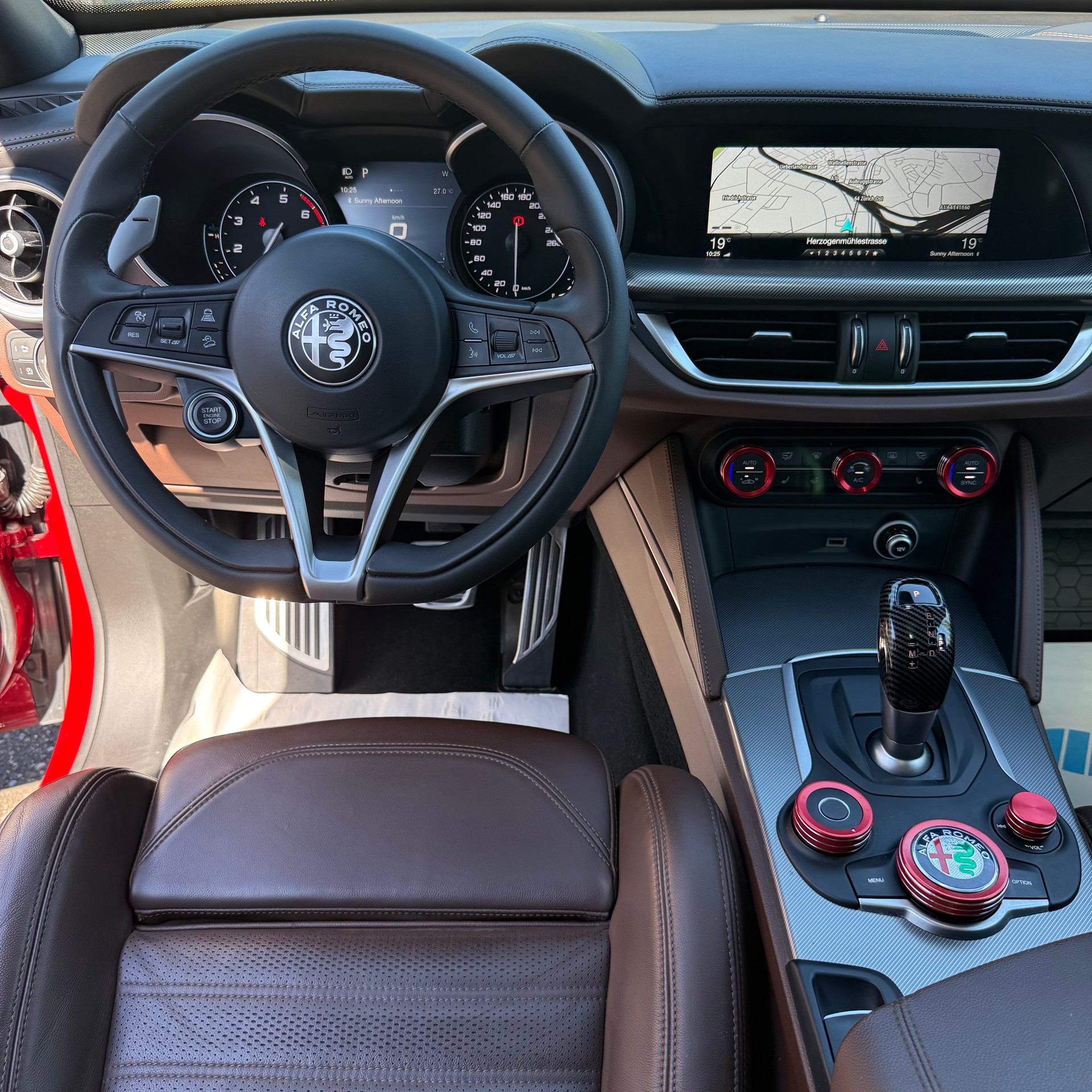 ALFA ROMEO Stelvio 2.0 Sport Q4 Automatic *PANORAMA-DACH - LEDER BRAUN - ROT MET - ANHÄNGERKUPPLUNG*-image-11