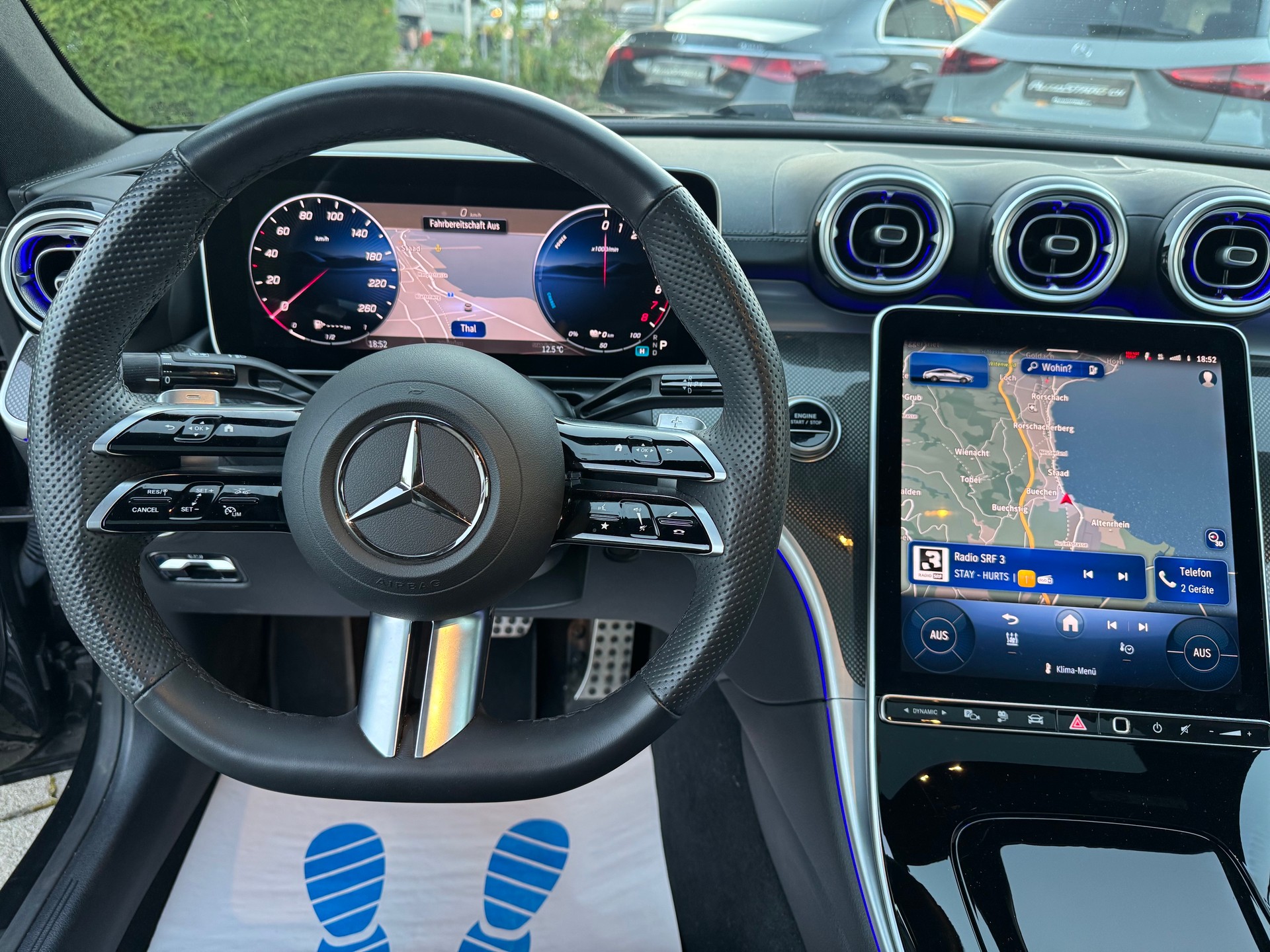 MERCEDES-BENZ CLE 300 e Coupé AMG Line 9G-Tronic-image-9