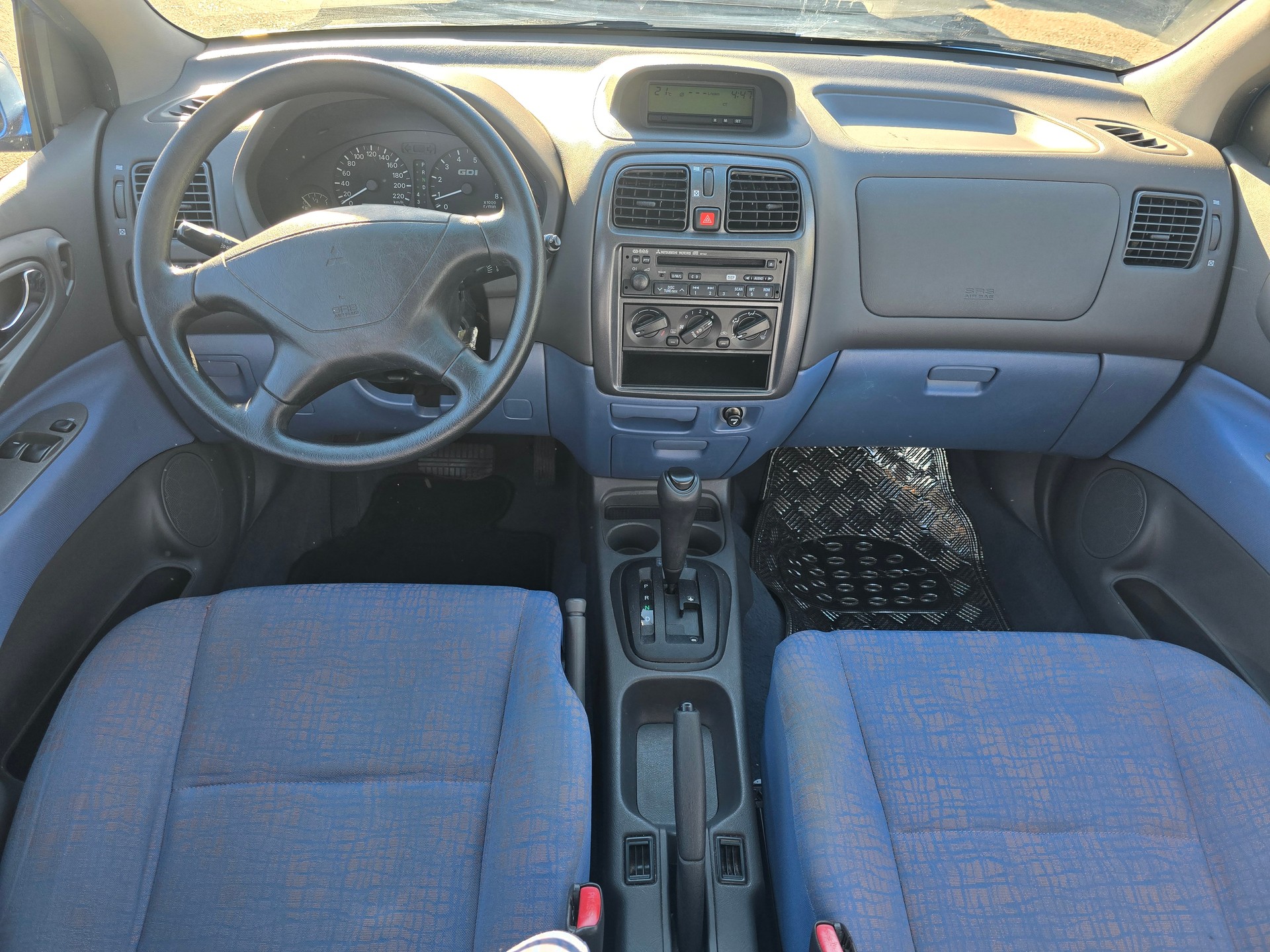 MITSUBISHI Space Star 1.8 GDI Silver 25-image-8