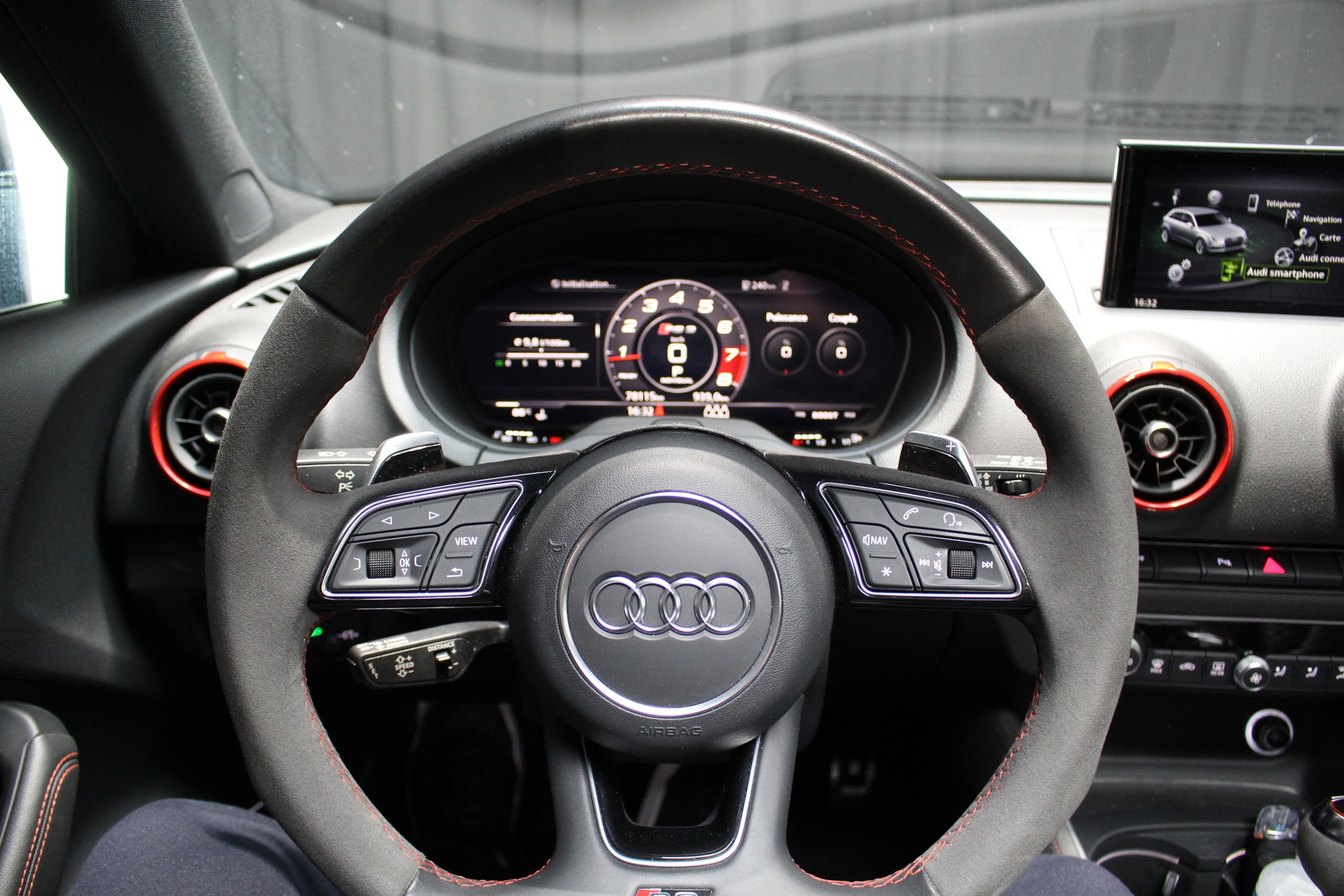 AUDI RS3 Sportback 2.5 TSI quattro S-tronic-image-13