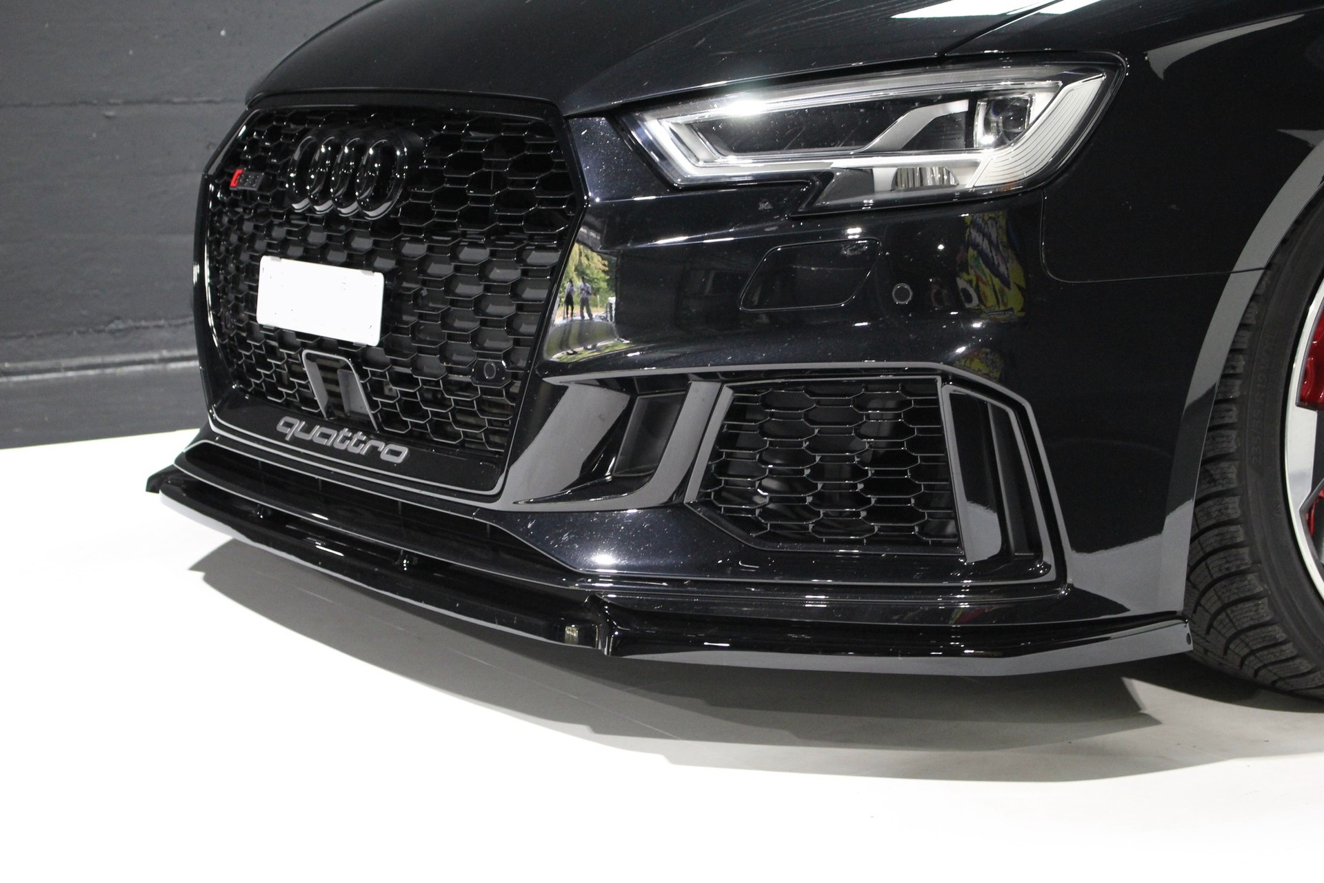 AUDI RS3 Sportback 2.5 TSI quattro S-tronic-image-5
