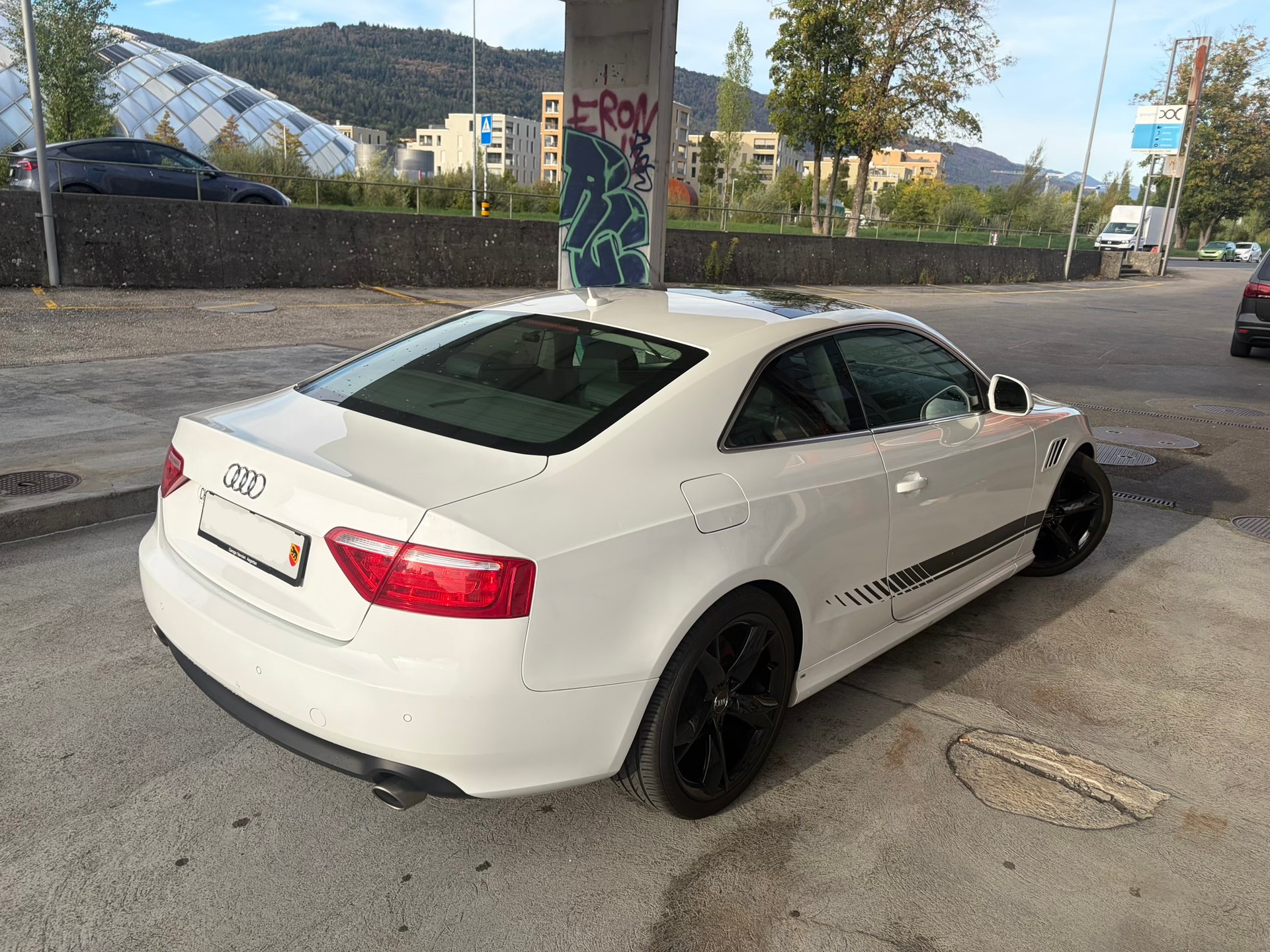 AUDI 3.0 V6 TDI quattro T-Tronic-image-2