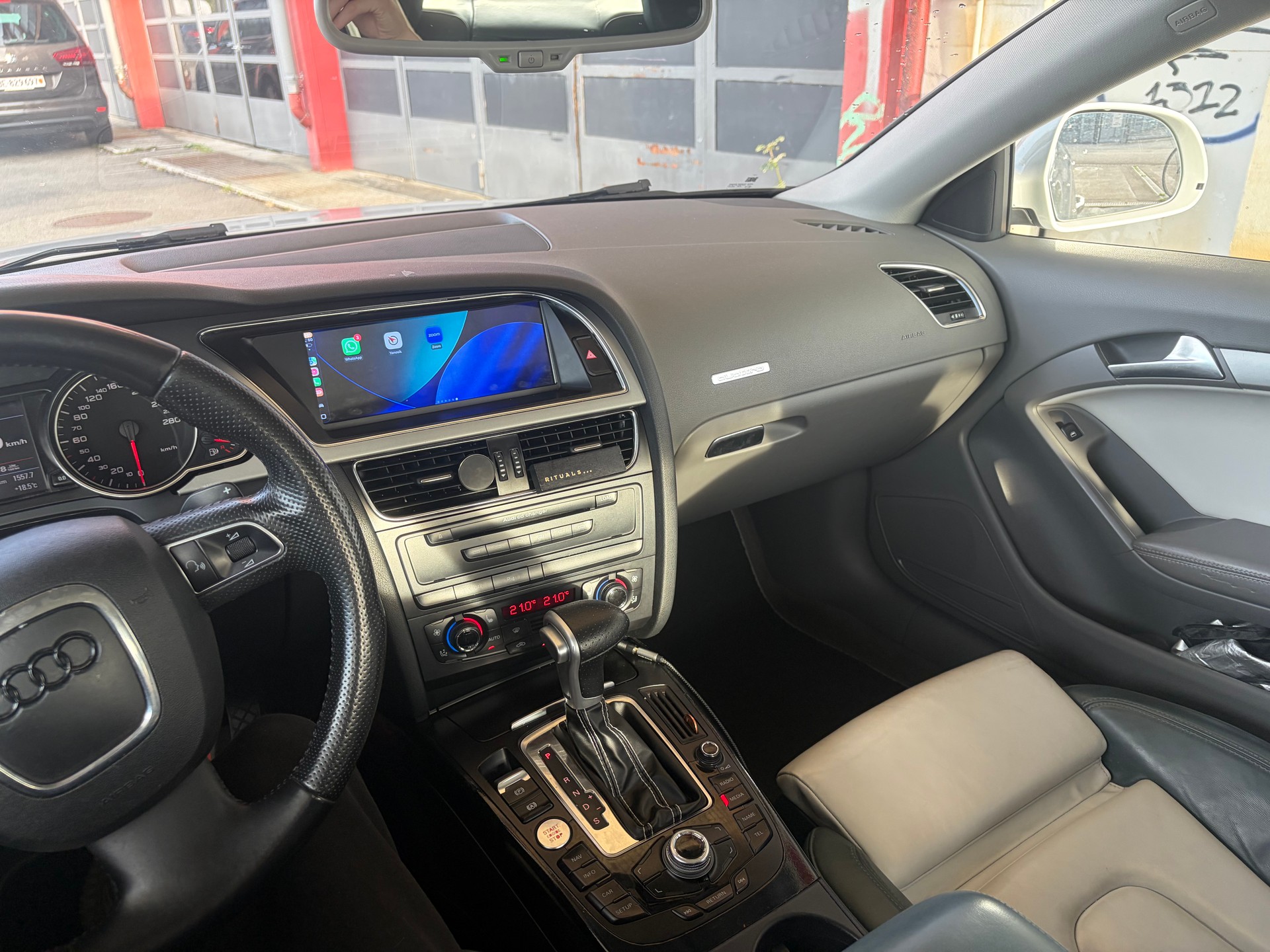 AUDI 3.0 V6 TDI quattro T-Tronic-image-4