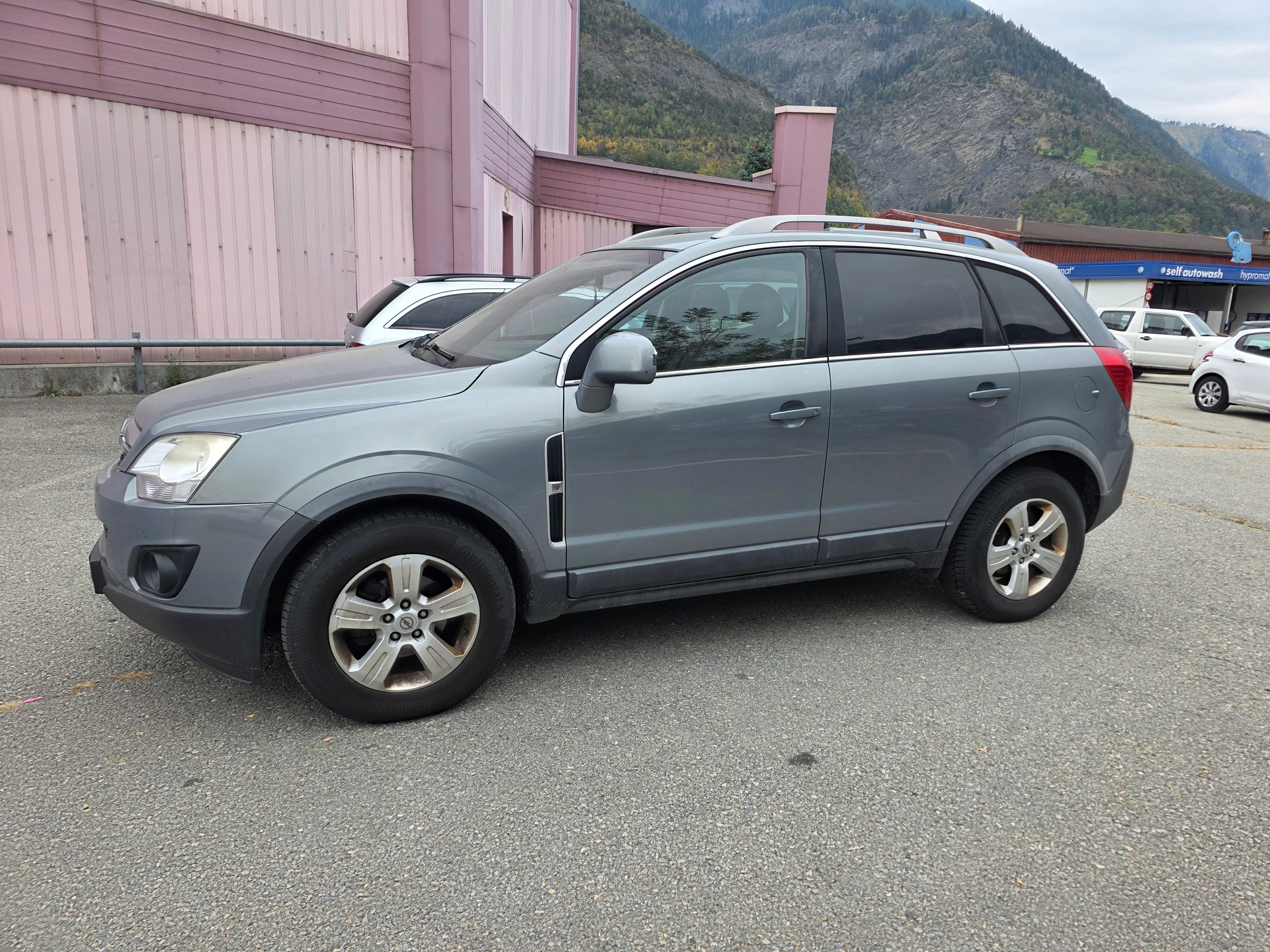 OPEL Antara 2.2 CDTi Cosmo 4WD Automatic-image-3