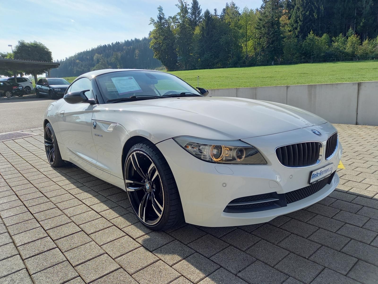 BMW Z4 sDrive23i-image-4