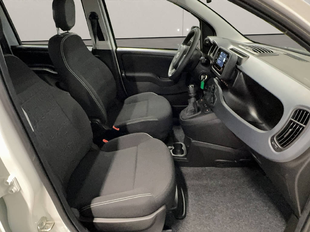 FIAT Panda 1.0 Hybrid Cult-image-14