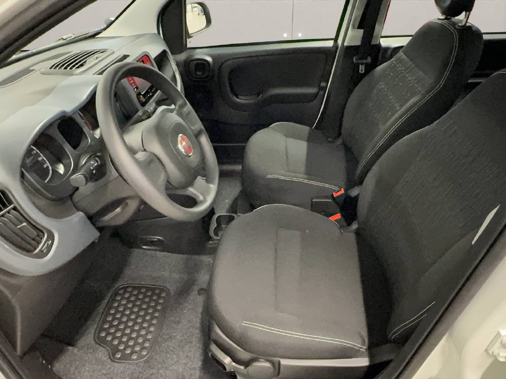 FIAT Panda 1.0 Hybrid Cult-image-13