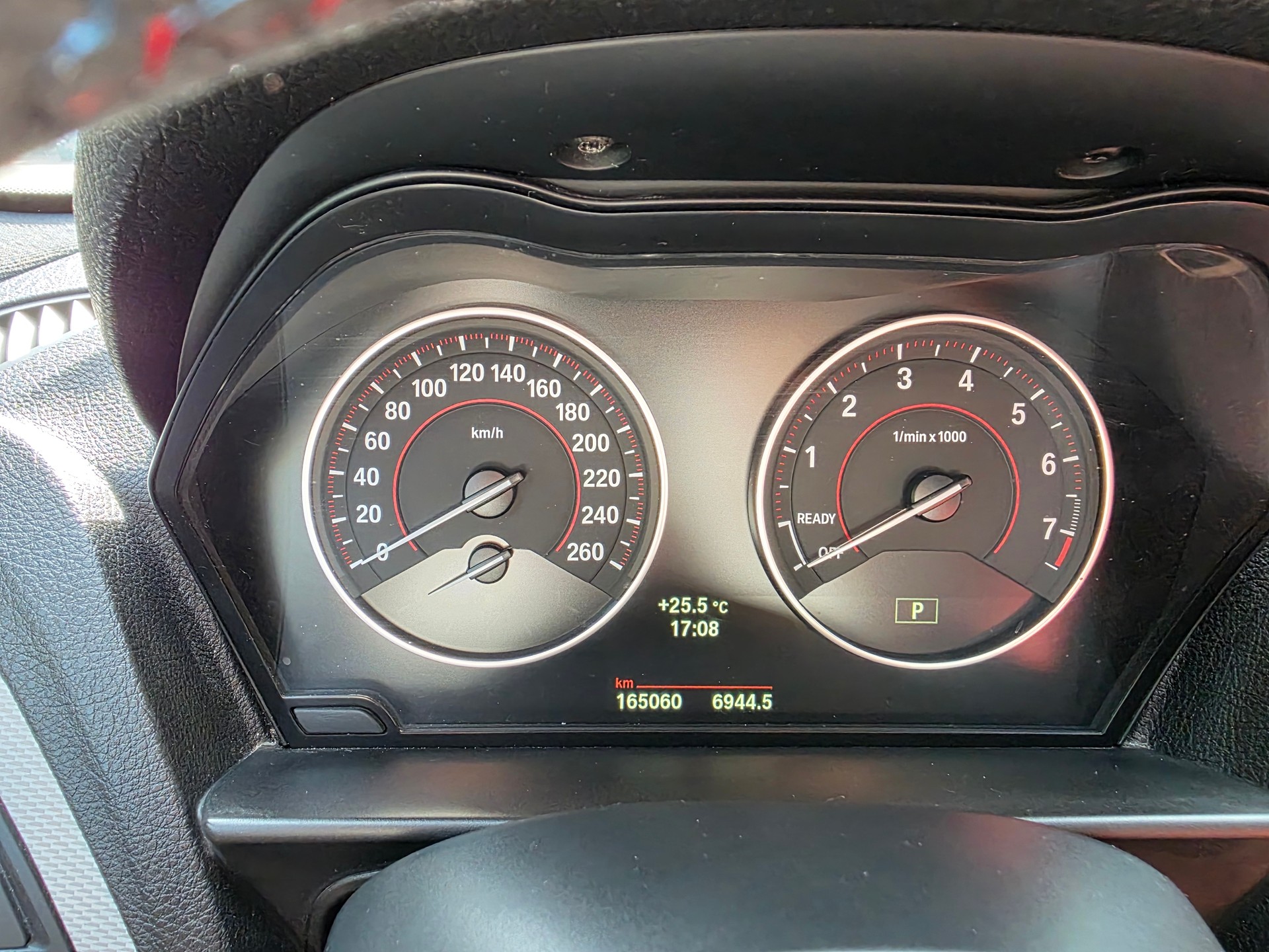 BMW M135i xDrive Steptronic-image-9