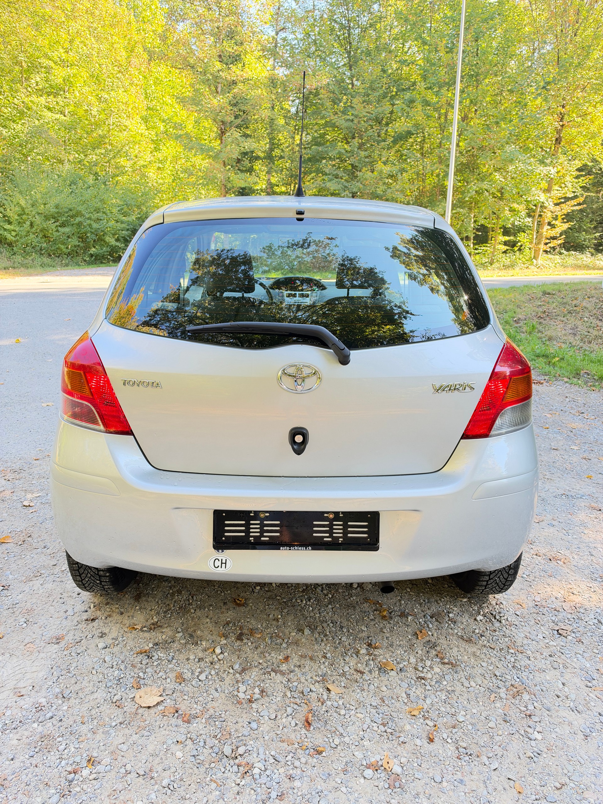 TOYOTA Yaris 1.33 Linea Sol/ FRISCH AB MFK 6. 10. 2026 & SERVICE-image-3