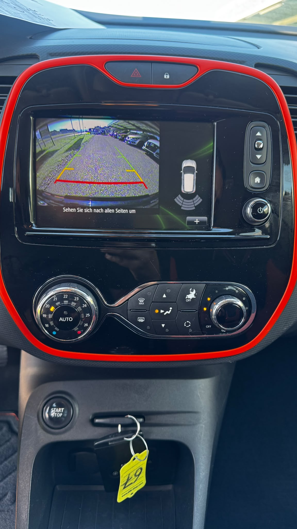 RENAULT Captur 1.2 T 16V Dynamique EDC-image-9
