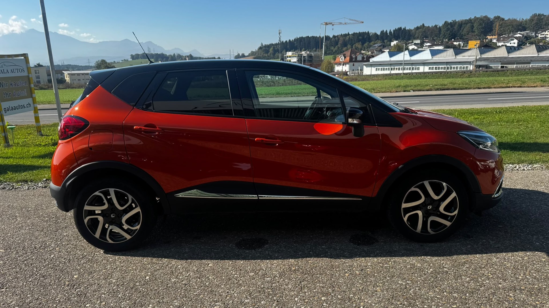 RENAULT Captur 1.2 T 16V Dynamique EDC-image-3