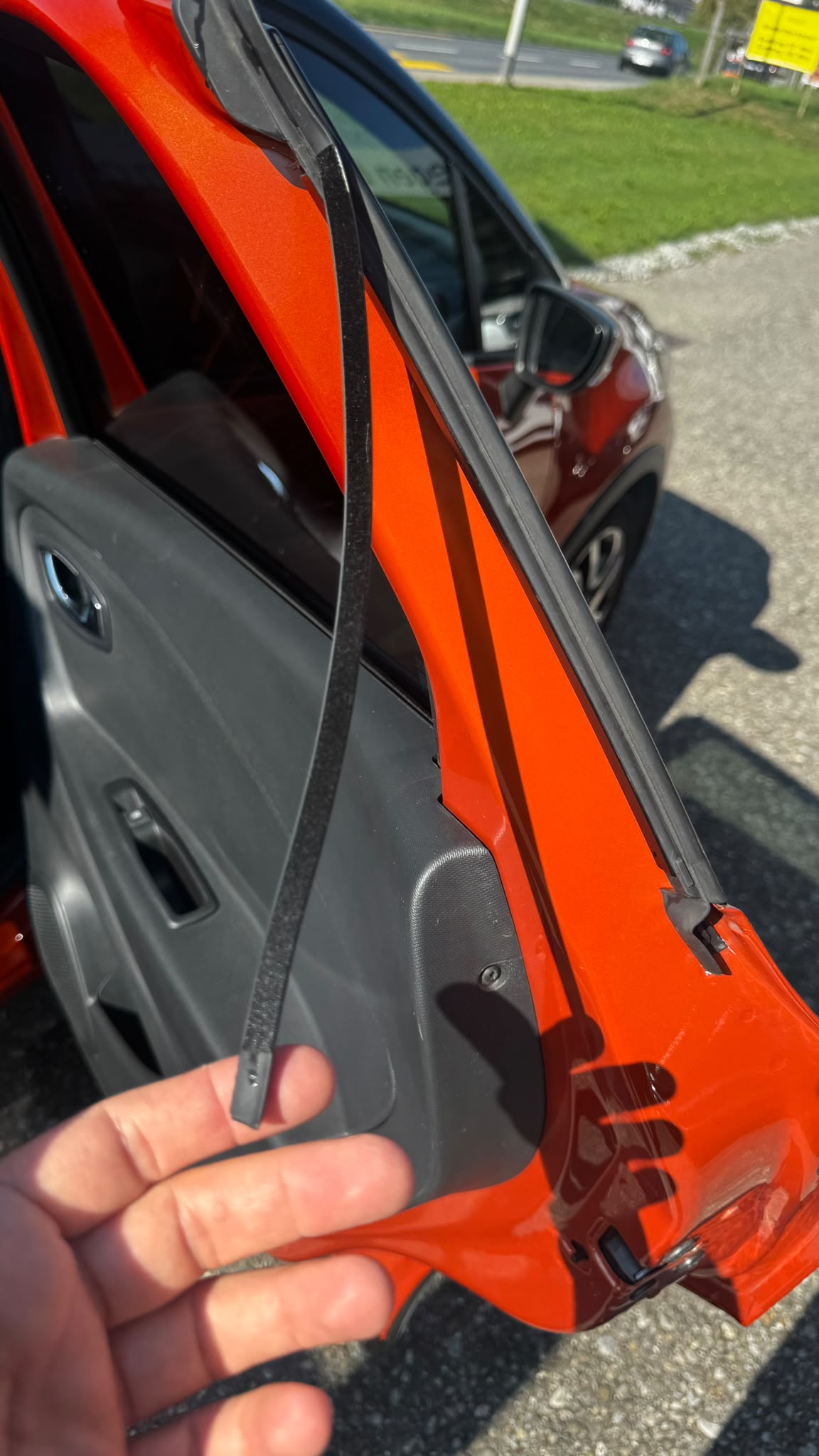 RENAULT Captur 1.2 T 16V Dynamique EDC-image-14