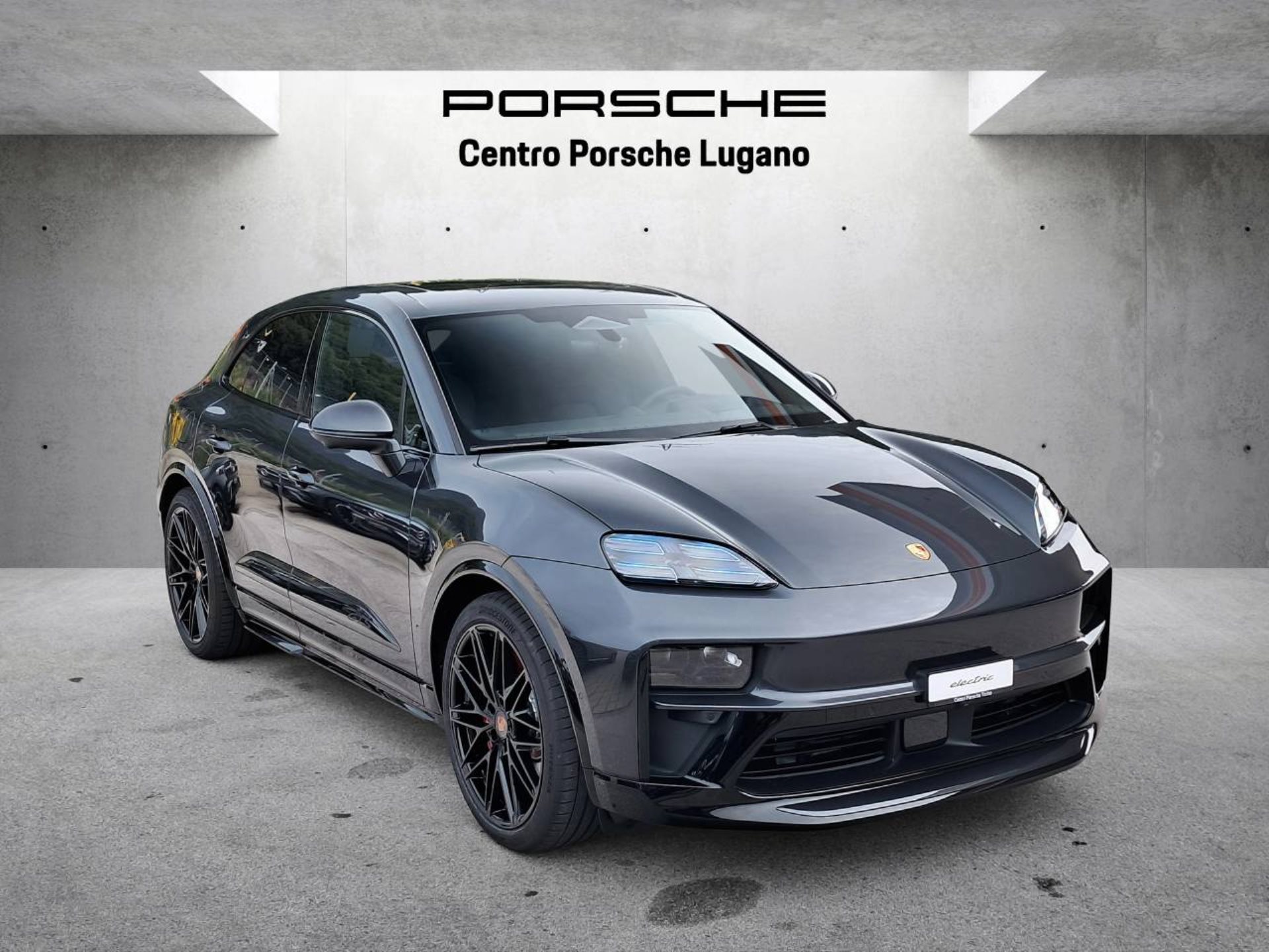 PORSCHE Macan GTS-image-5