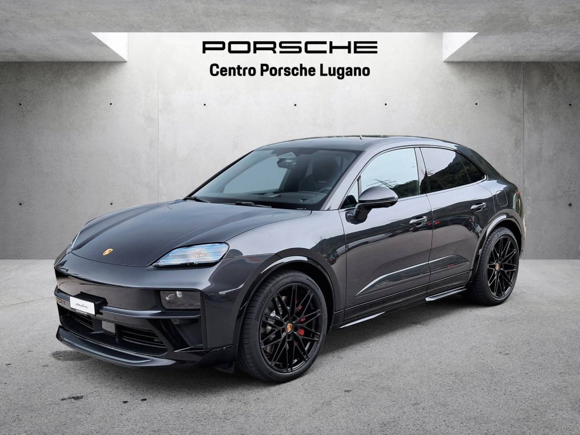 PORSCHE Macan GTS-image-8