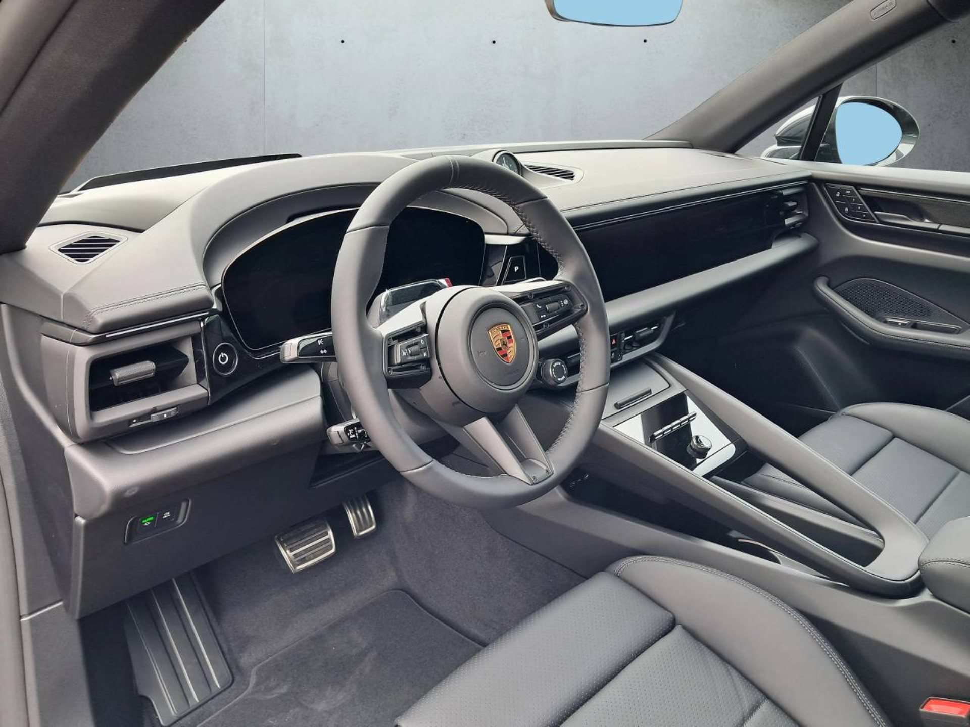 PORSCHE Macan GTS-image-16