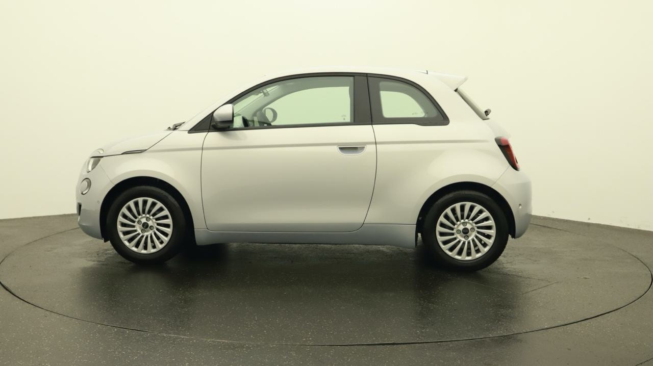 FIAT 500 electric 87kWh Icon-showroom-element-1