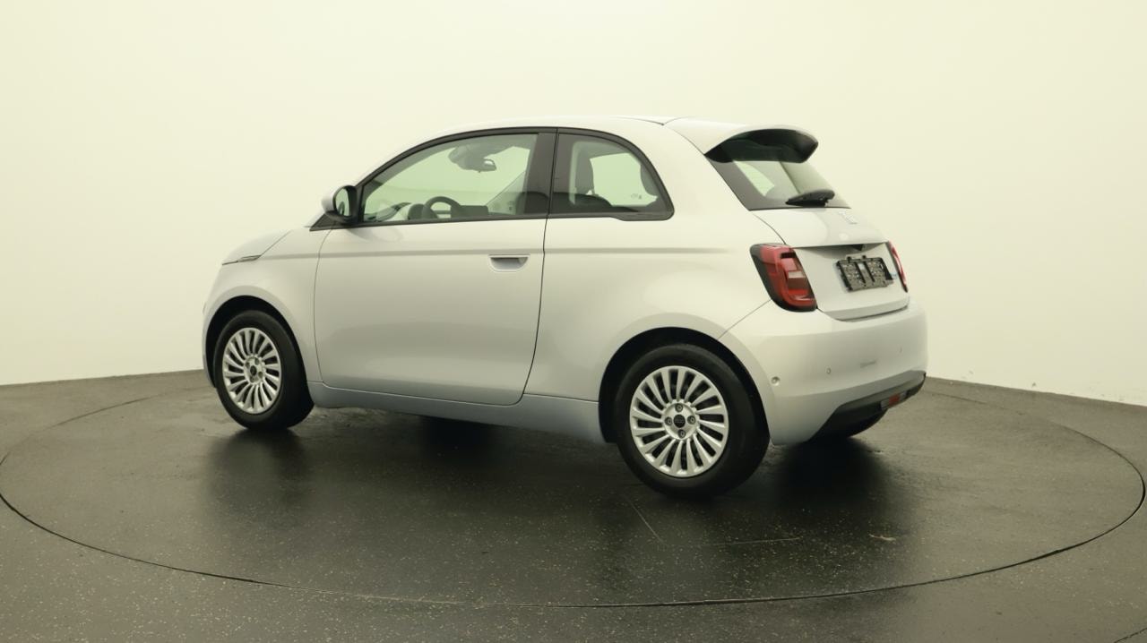 FIAT 500 electric 87kWh Icon-showroom-element-2