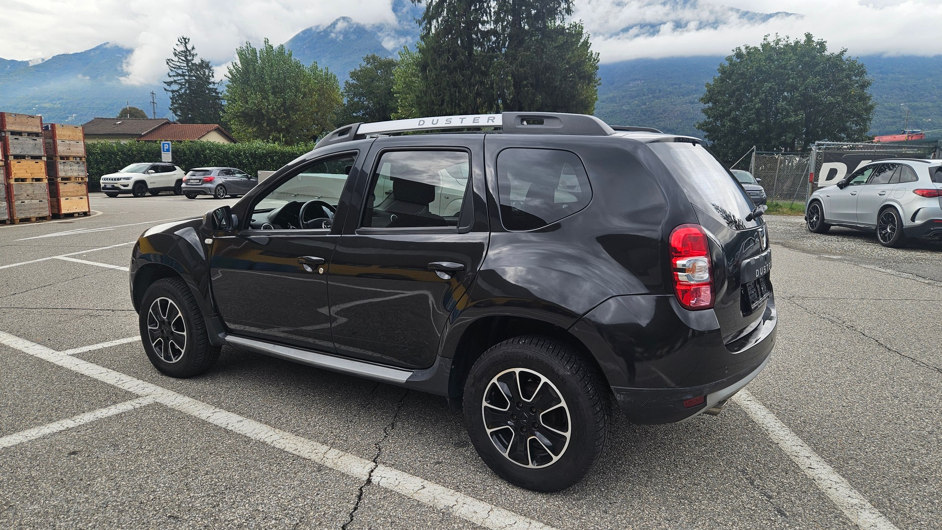 DACIA Duster 1.2 T Lauréate 4x4-image-2