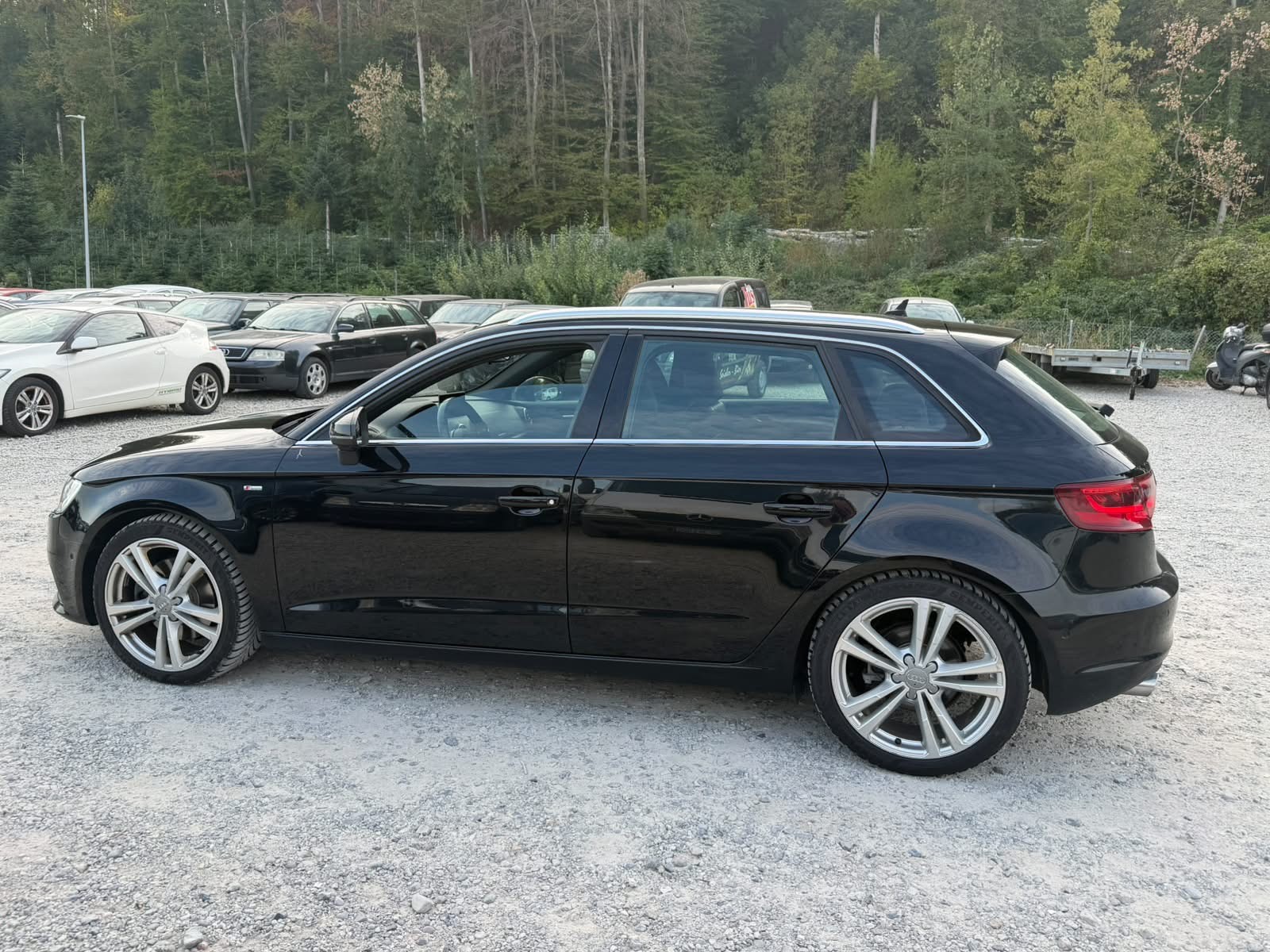 AUDI A3 Sportback 2.0 TDI Ambiente quattro S-tronic-image-10