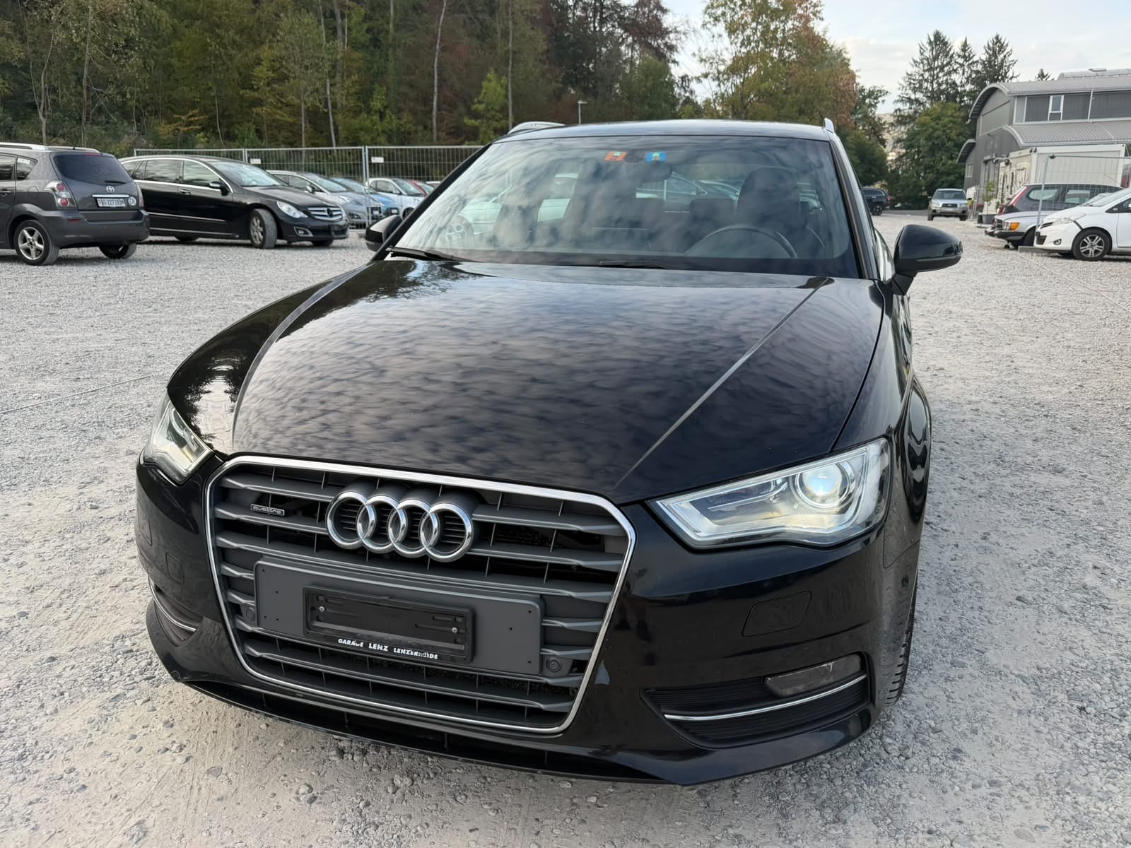 AUDI A3 Sportback 2.0 TDI Ambiente quattro S-tronic-image-2