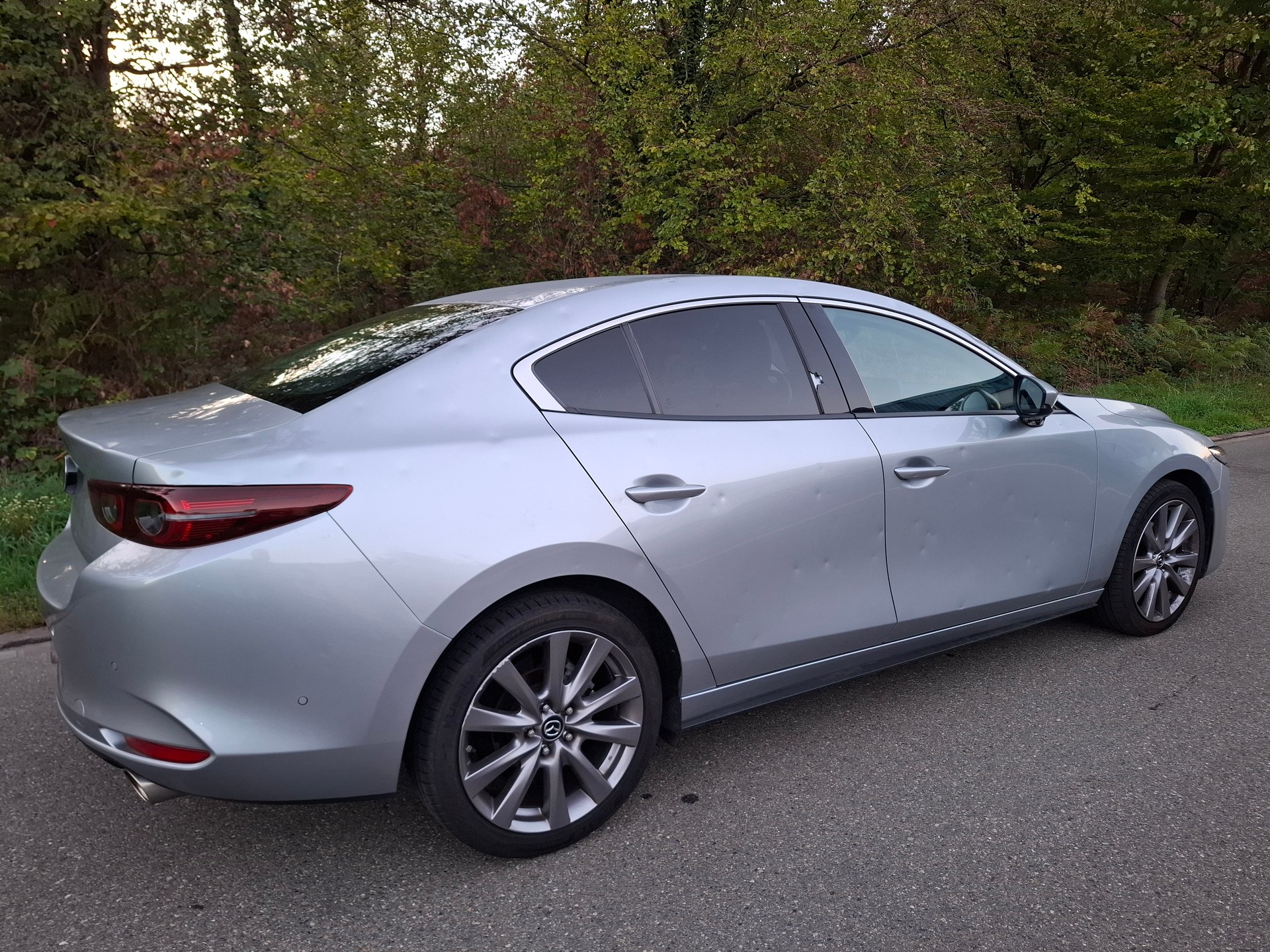 MAZDA 3 Sedan SKYACTIV-X M Hybrid 180 Revolution Automat-image-14