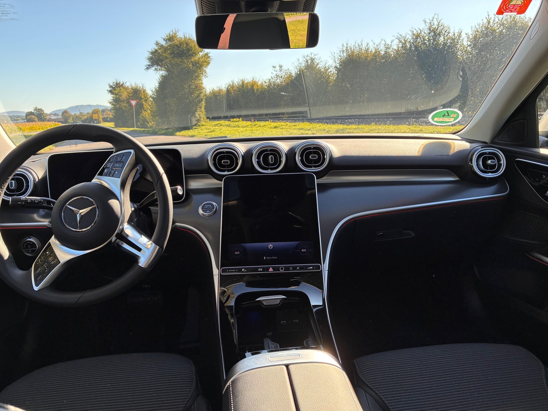 MERCEDES-BENZ C 200d T Avantgarde-image-4