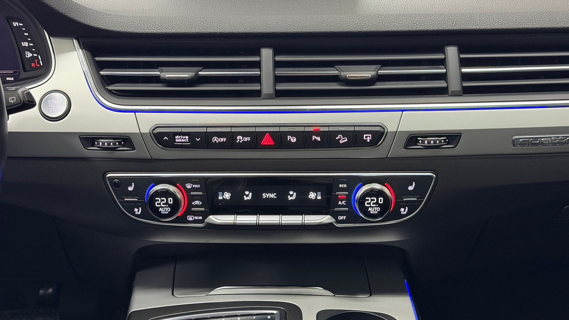 AUDI Q7 3.0 TDI ultra quattro tiptronic-image-12